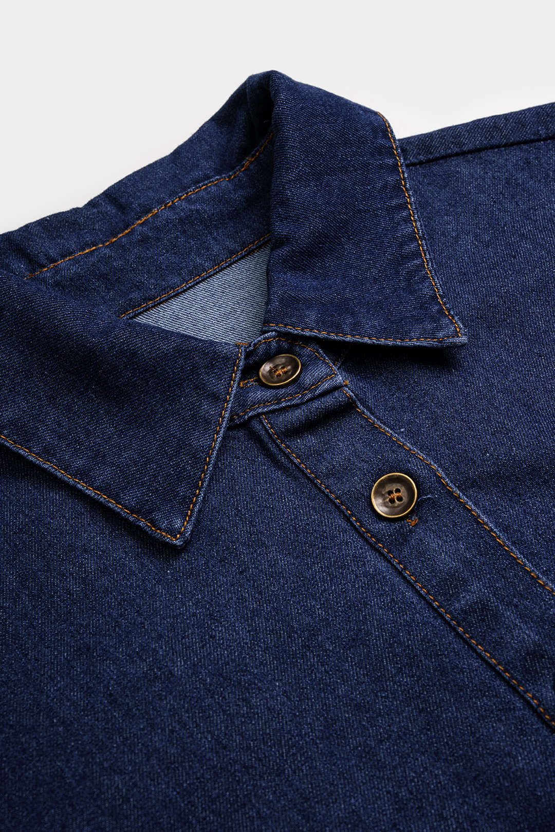 Denim maxijurk met V-hals, riem en korte mouwen