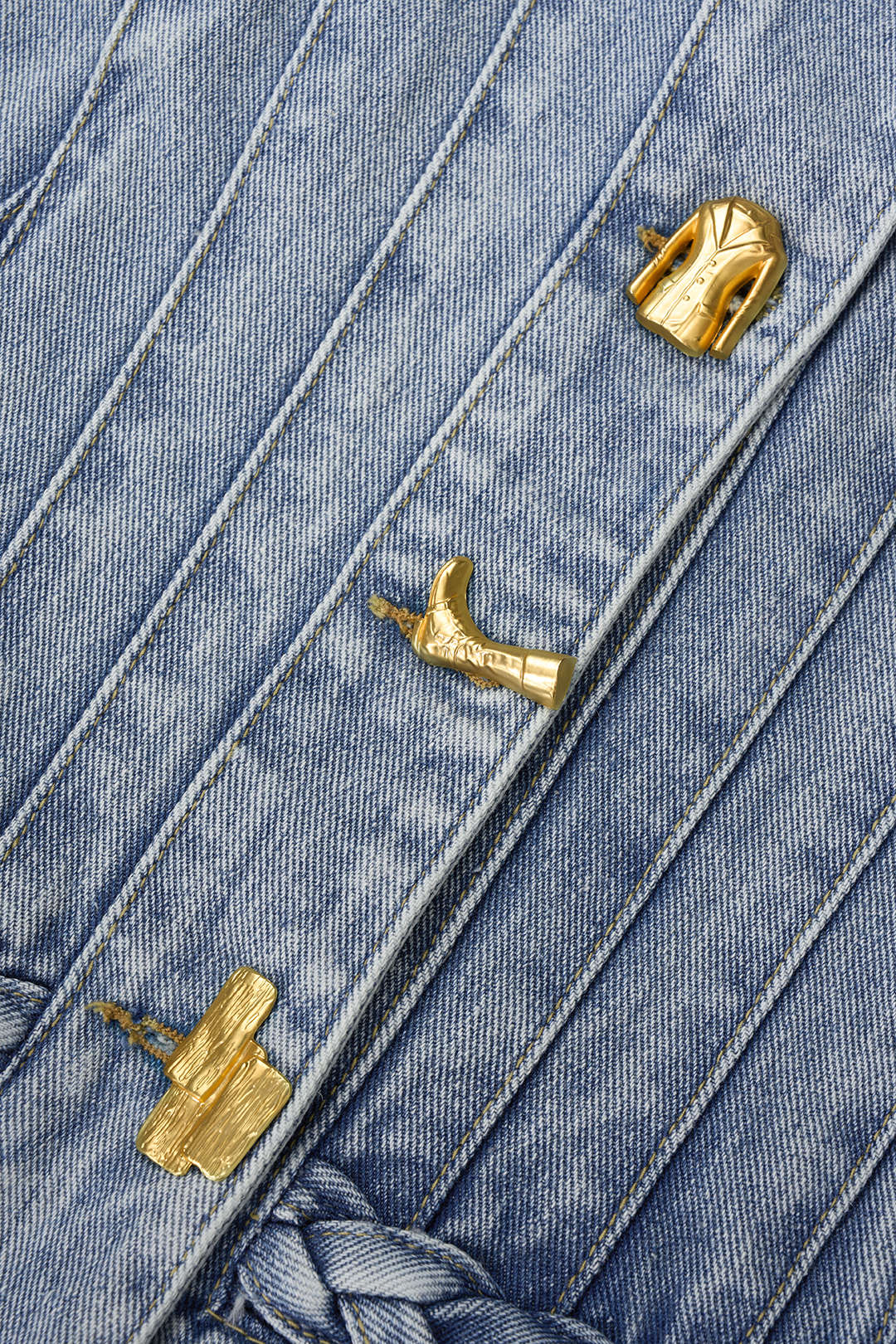 Esmee - Denim metallic jasje met knoopjes