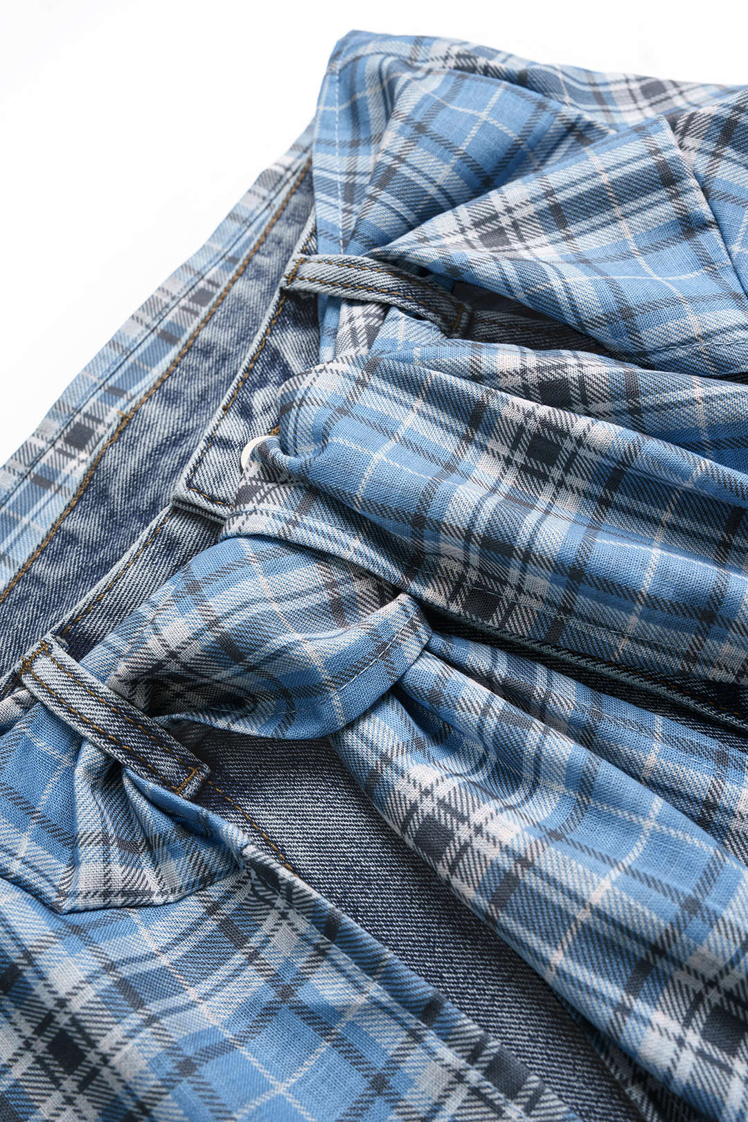 Geruite jeans met strik, zakken en hoge taille