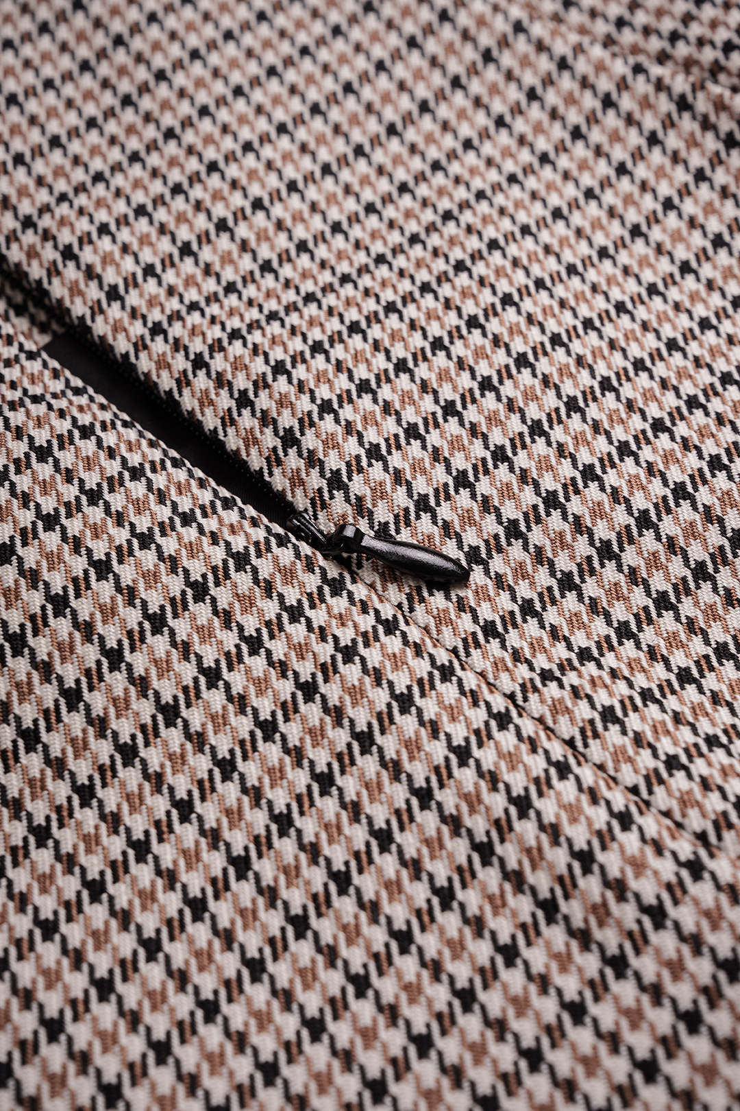 Geruite asymmetrische minirok