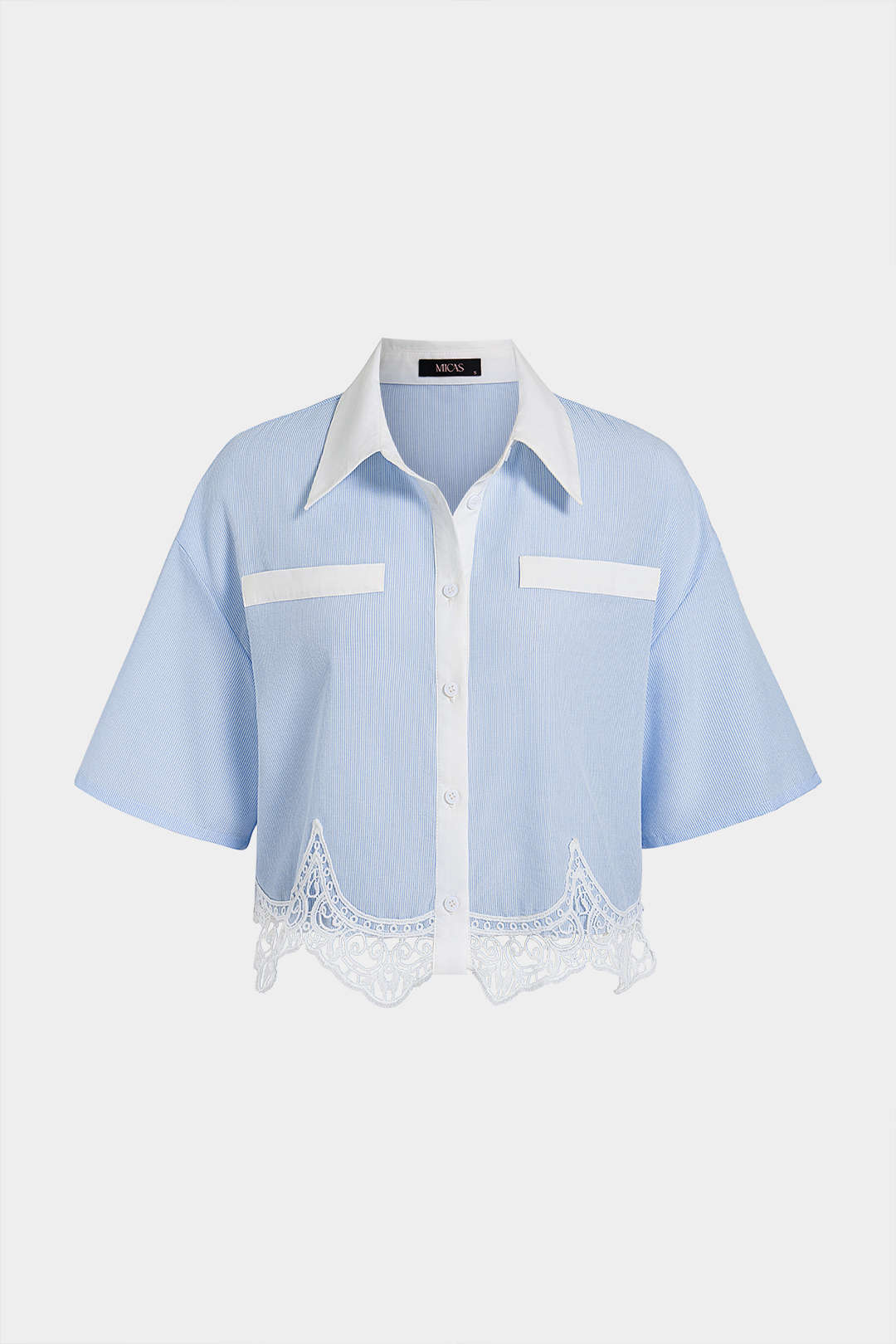 Gestreepte patchwork blouse met kant en korte mouwen