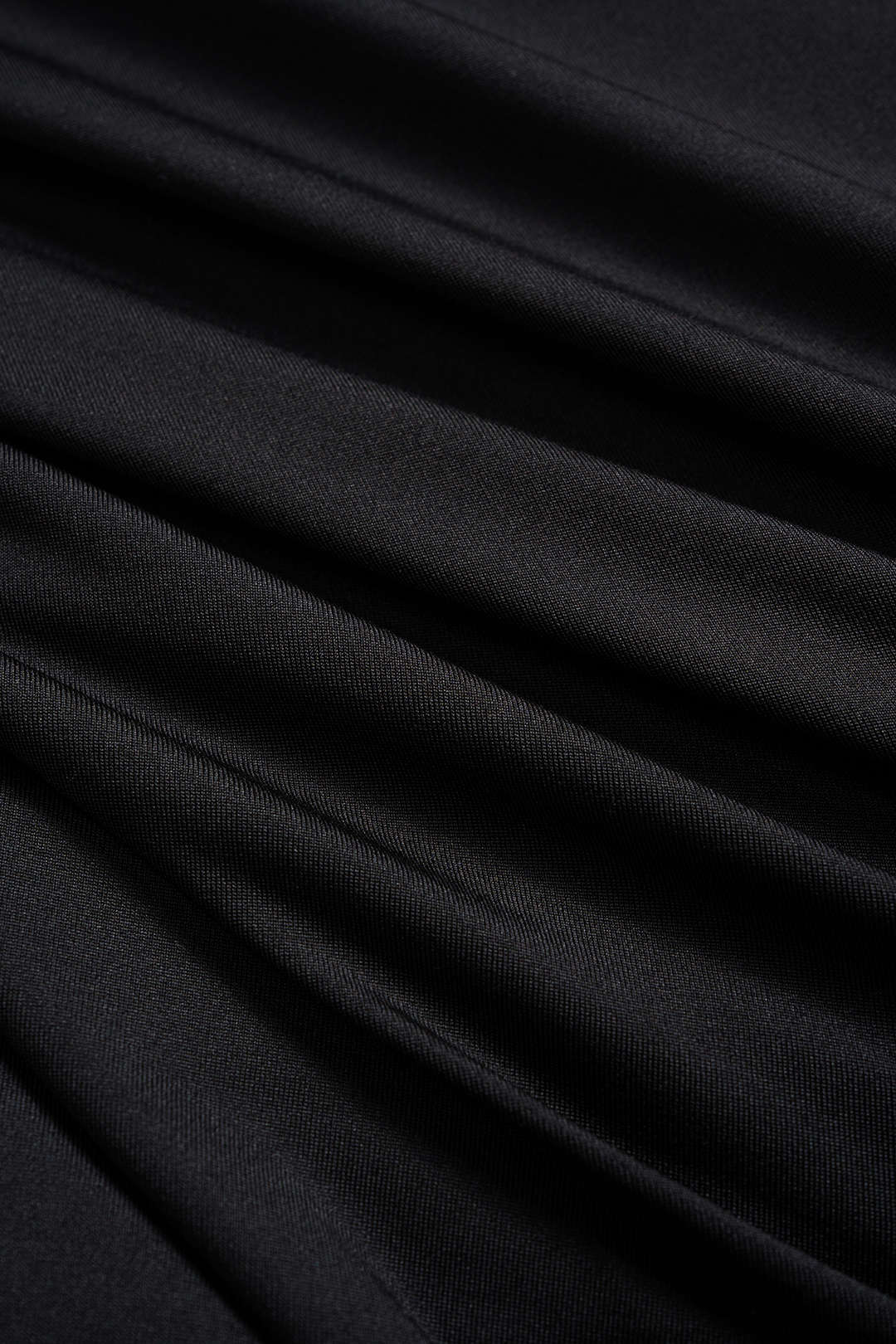 Transparante metallic minijurk met blote schouders en ruches