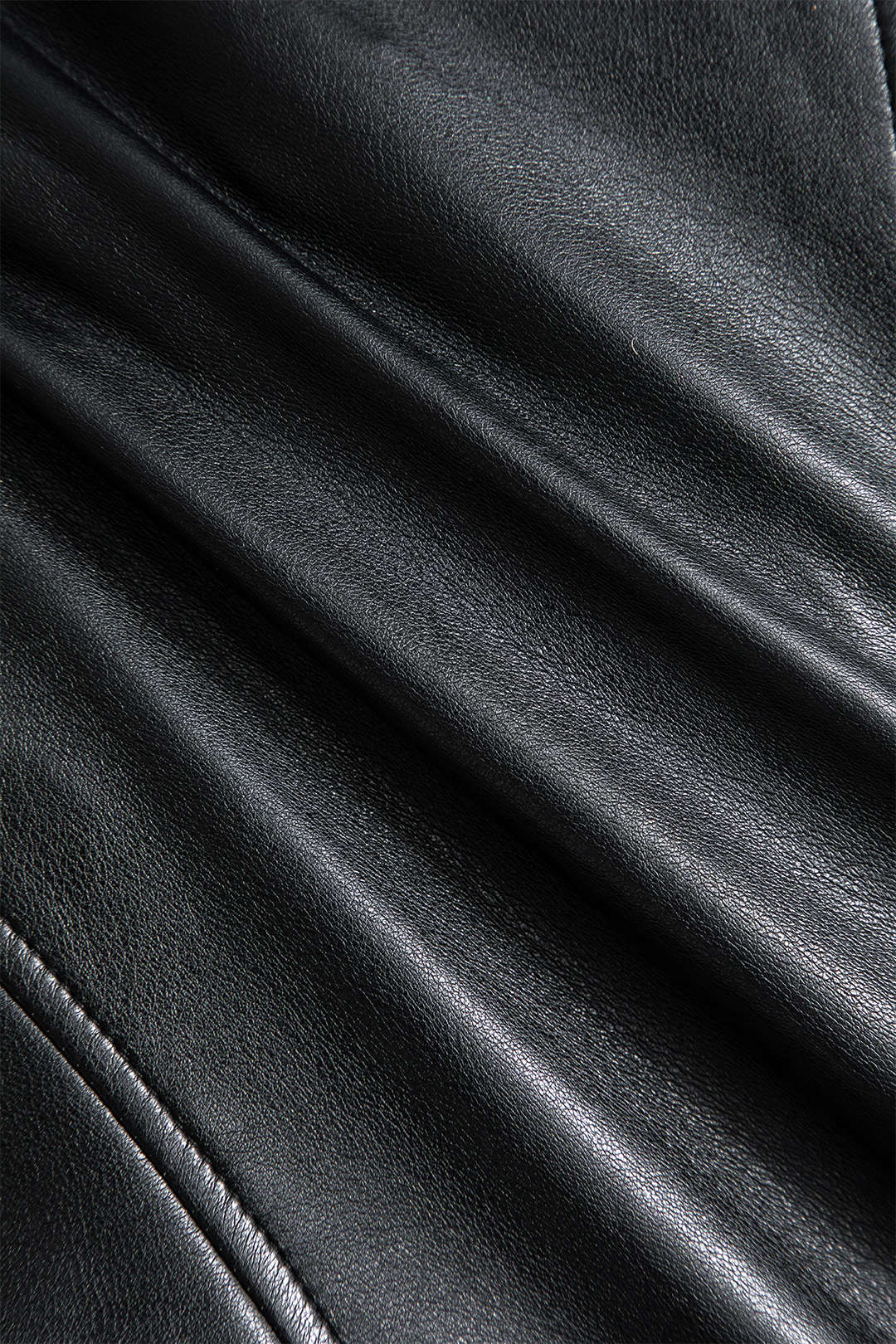 Julia - Leren-look metallic jasje met knoopjes