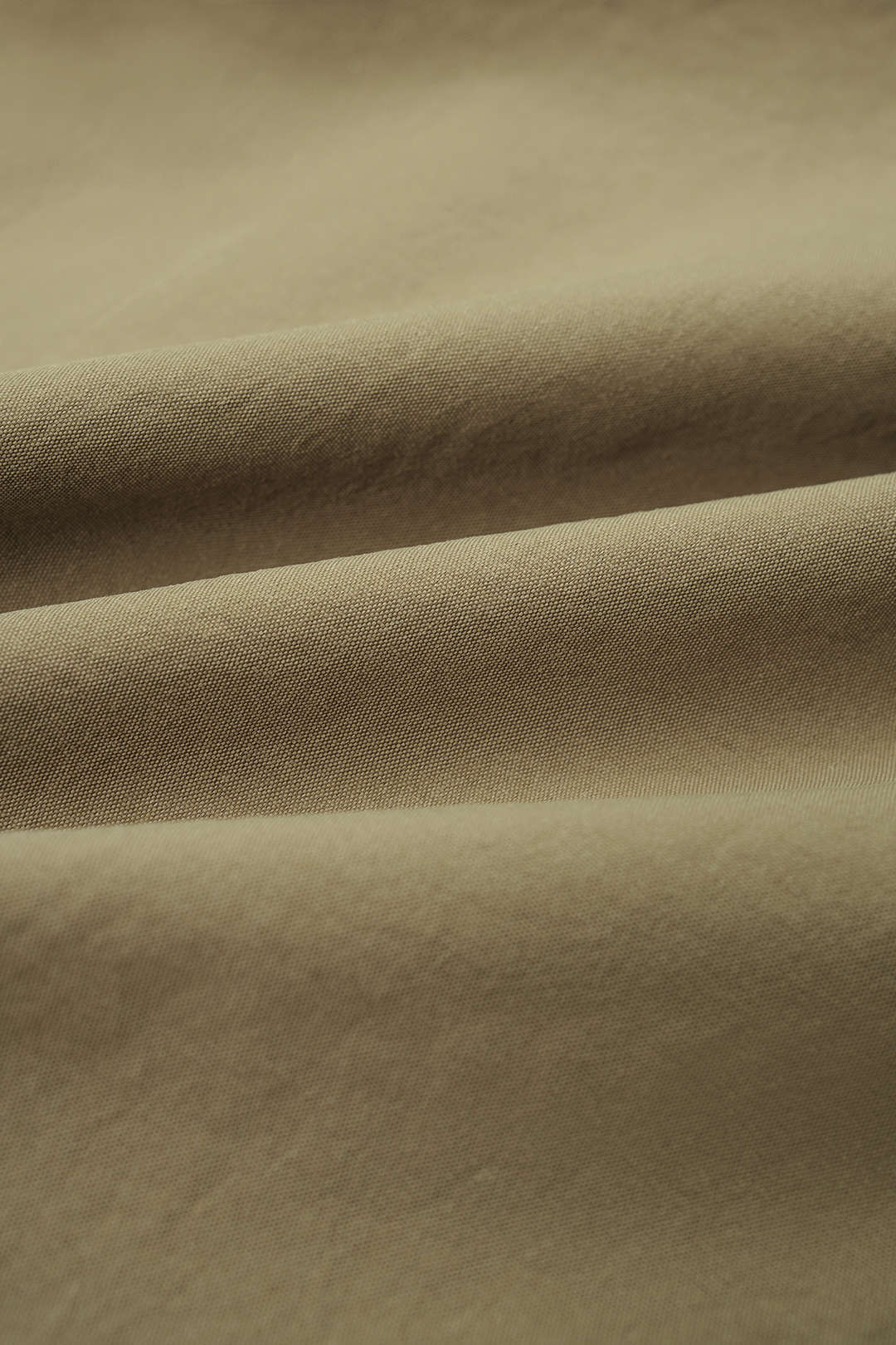 Midijurk met blote schouders, V-hals en riem