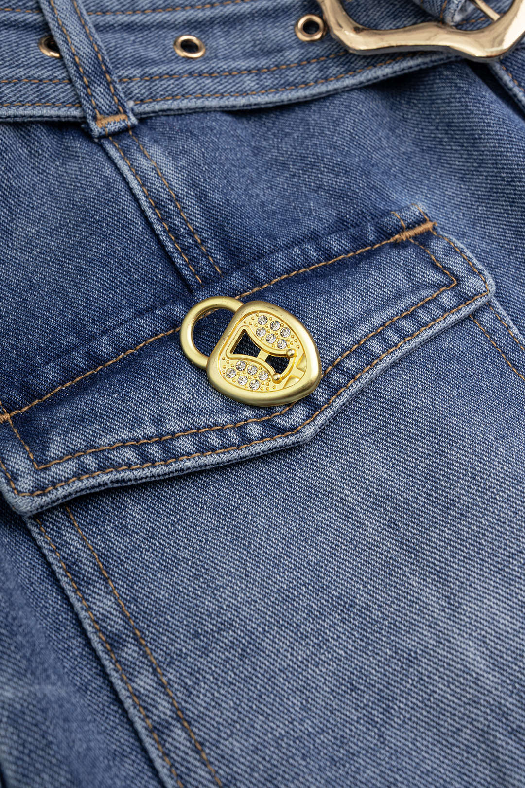 Denim metallic rok met riem, zakken en split