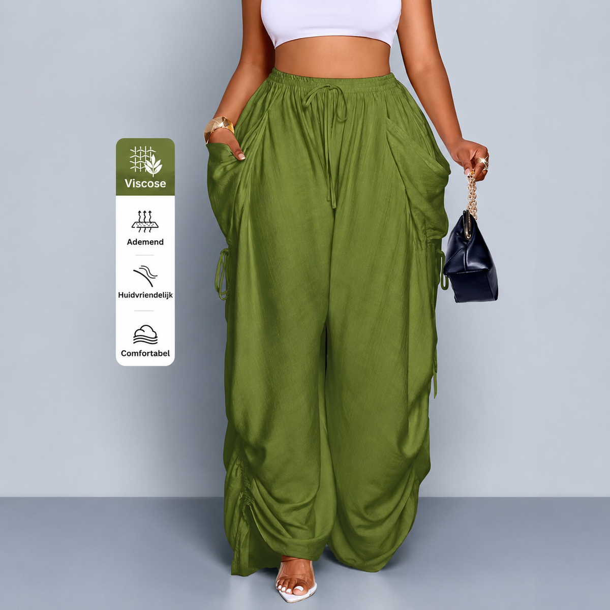 Wide-leg trousers with a drawstring and pleated high waist