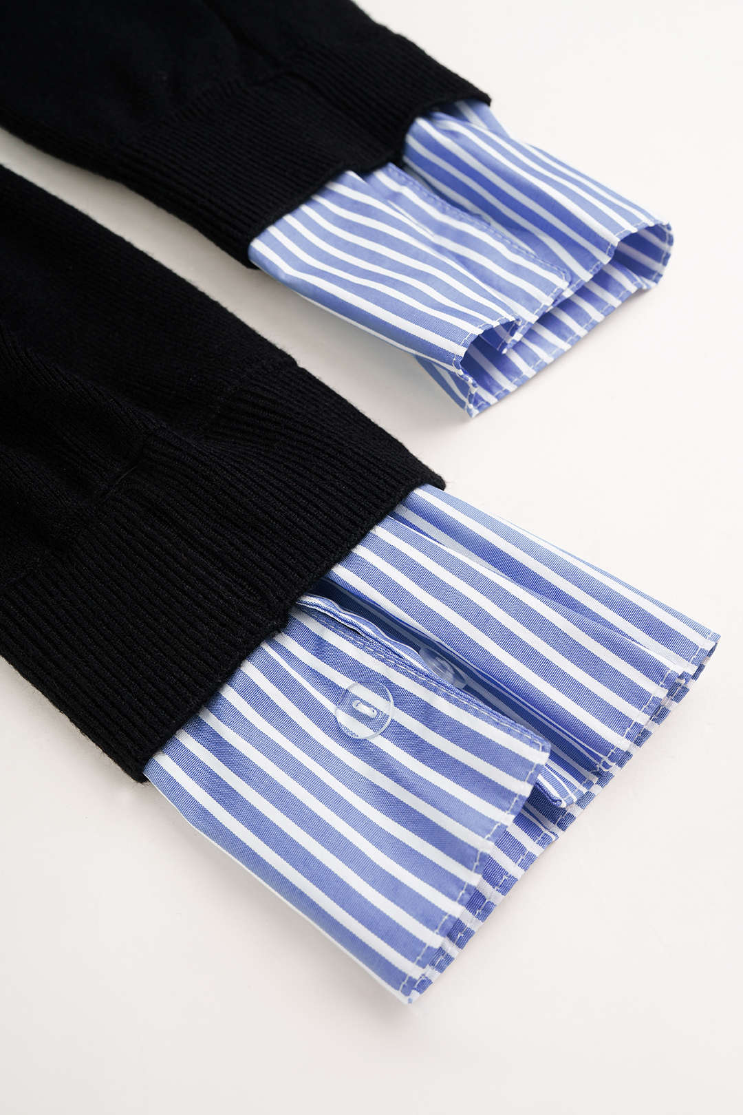 Gebreide patchwork top met rits en lange mouwen