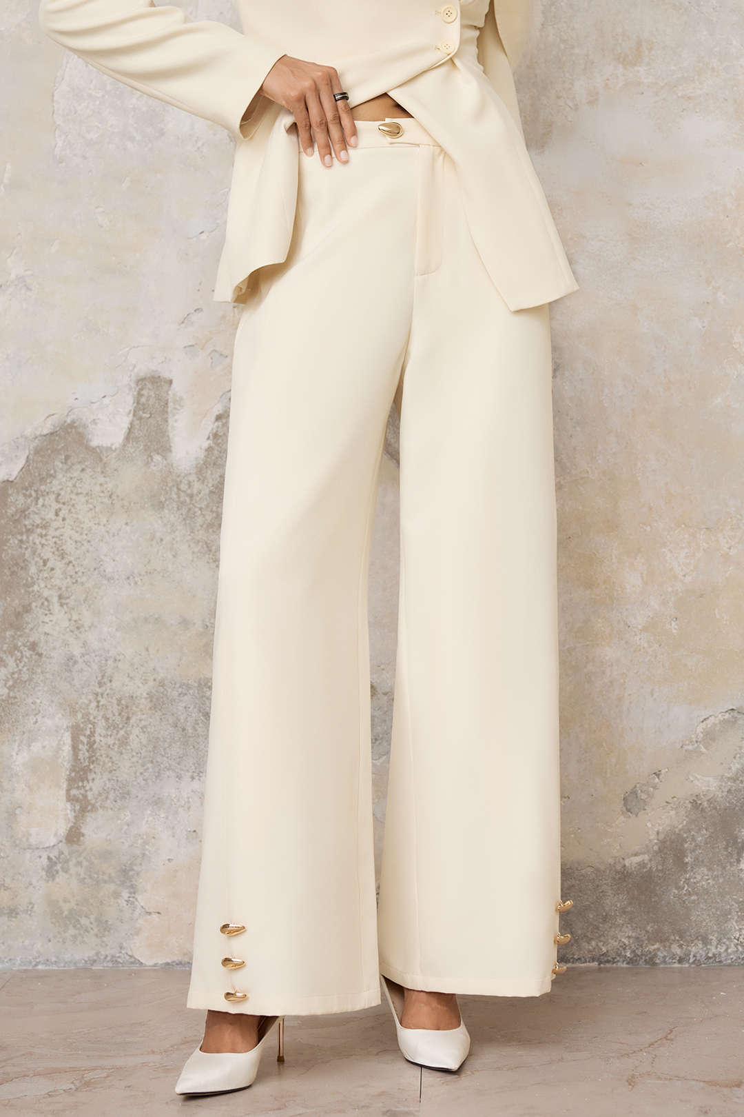Sofie - Metallic broek met knoopjes en wijde pijpen