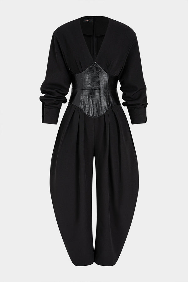 Jumpsuit met V-hals, imitatieleer en ballonpijpen