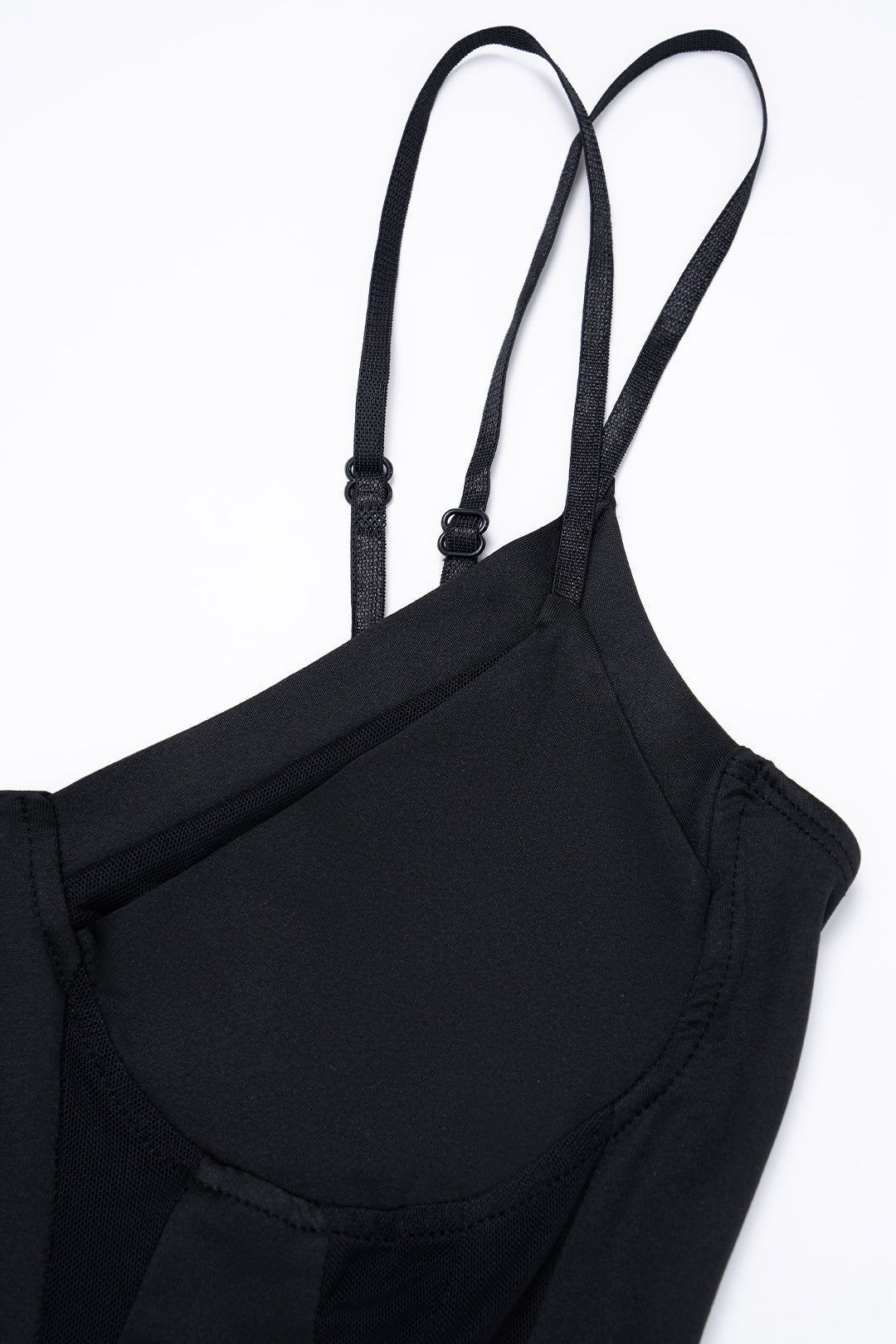 Patchwork mesh body met V-hals