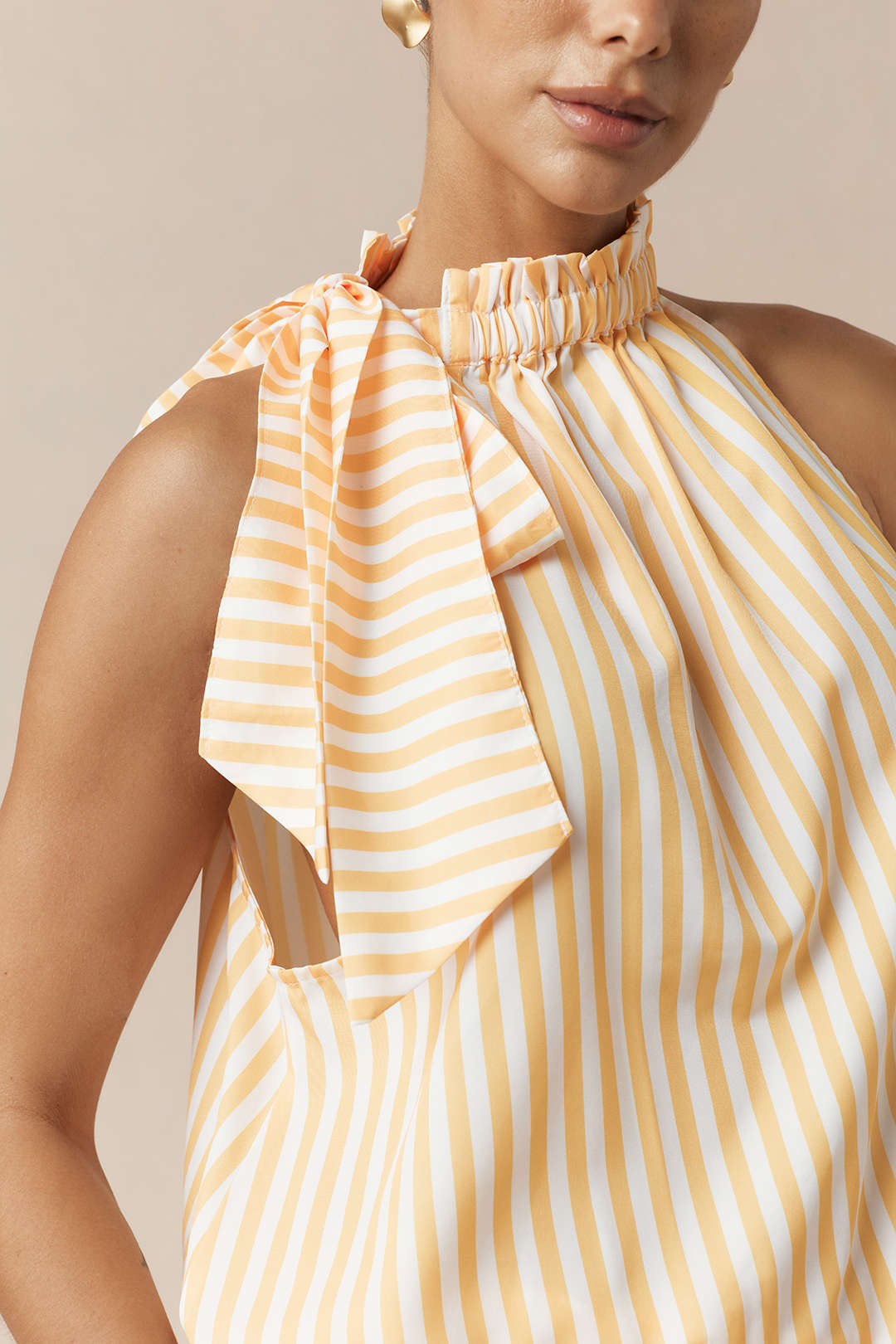 Gestreepte asymmetrische tanktop met strik