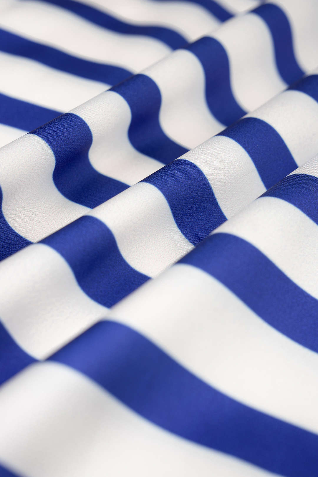 Gestreepte satijnen tanktop met strik