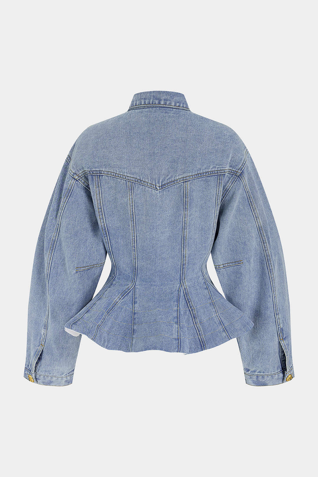 Denim jasje met knoopjes en volants