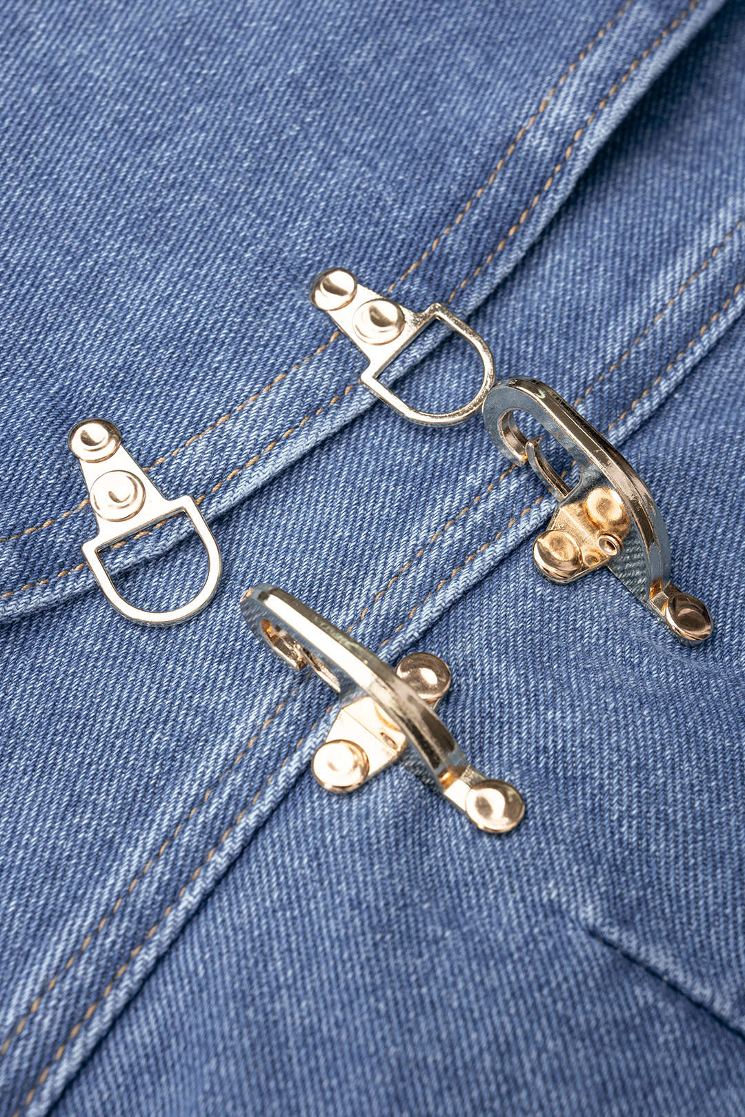 Denim gilet met revers, V-hals en wikkelmodel
