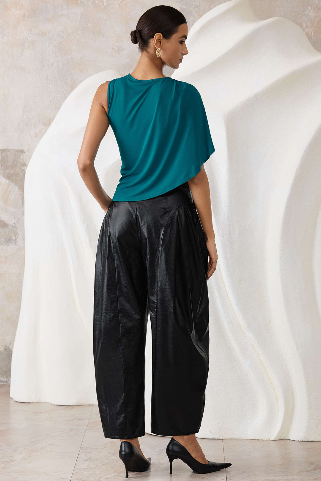 Leren-look metallic broek met ruches