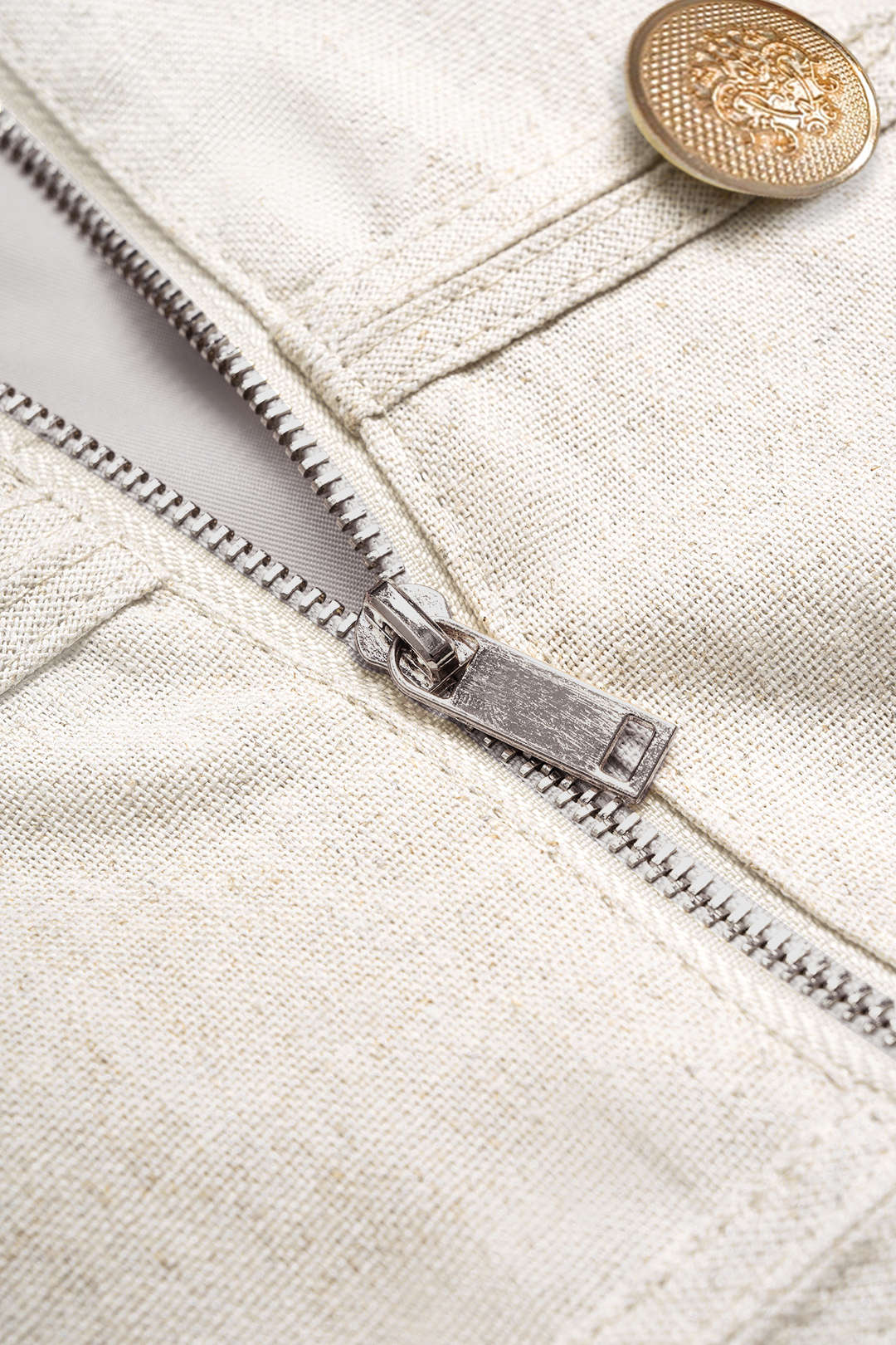 Metallic gilet met knoopjes