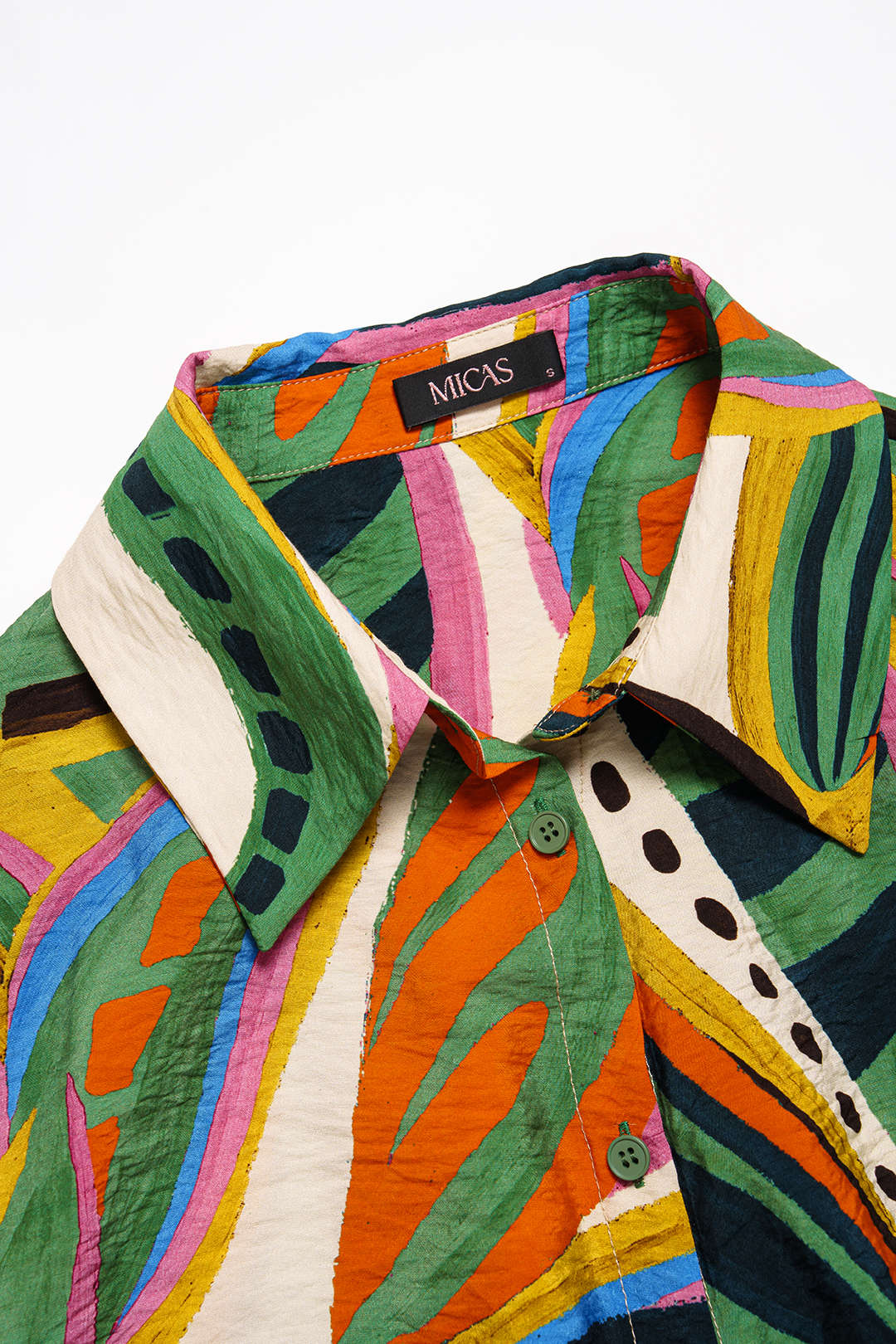 Blouse met strik, knoopjes en korte mouwen