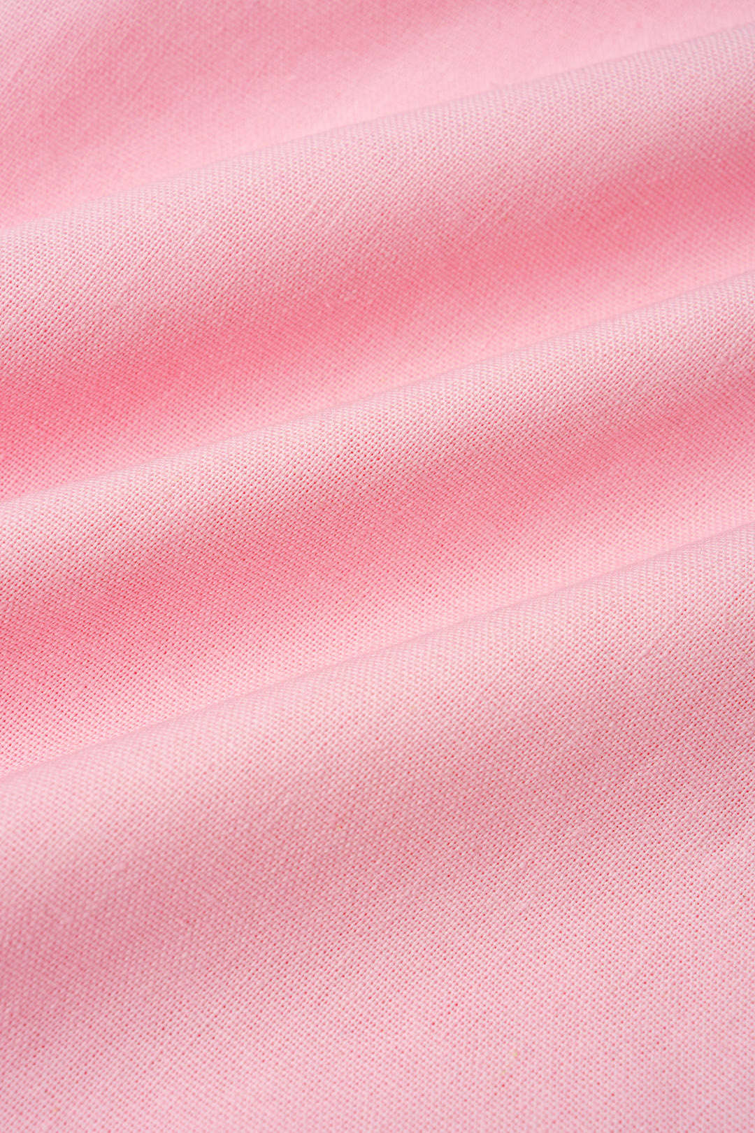 Metallic mouwloze maxijurk met halternek, knoopjes en strik