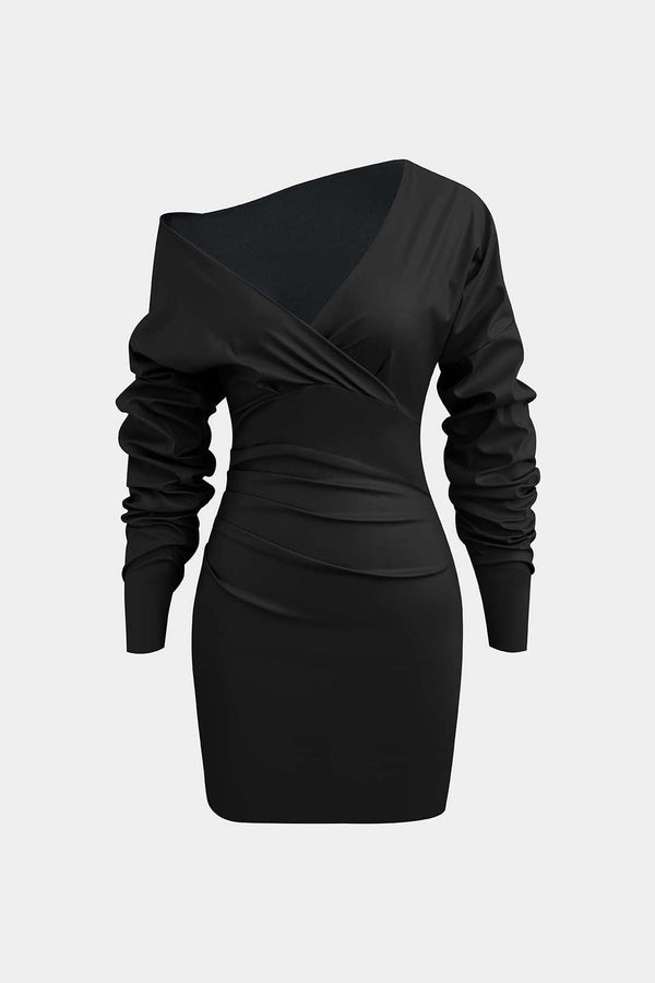 Asymmetrische leren-look minijurk met V-hals