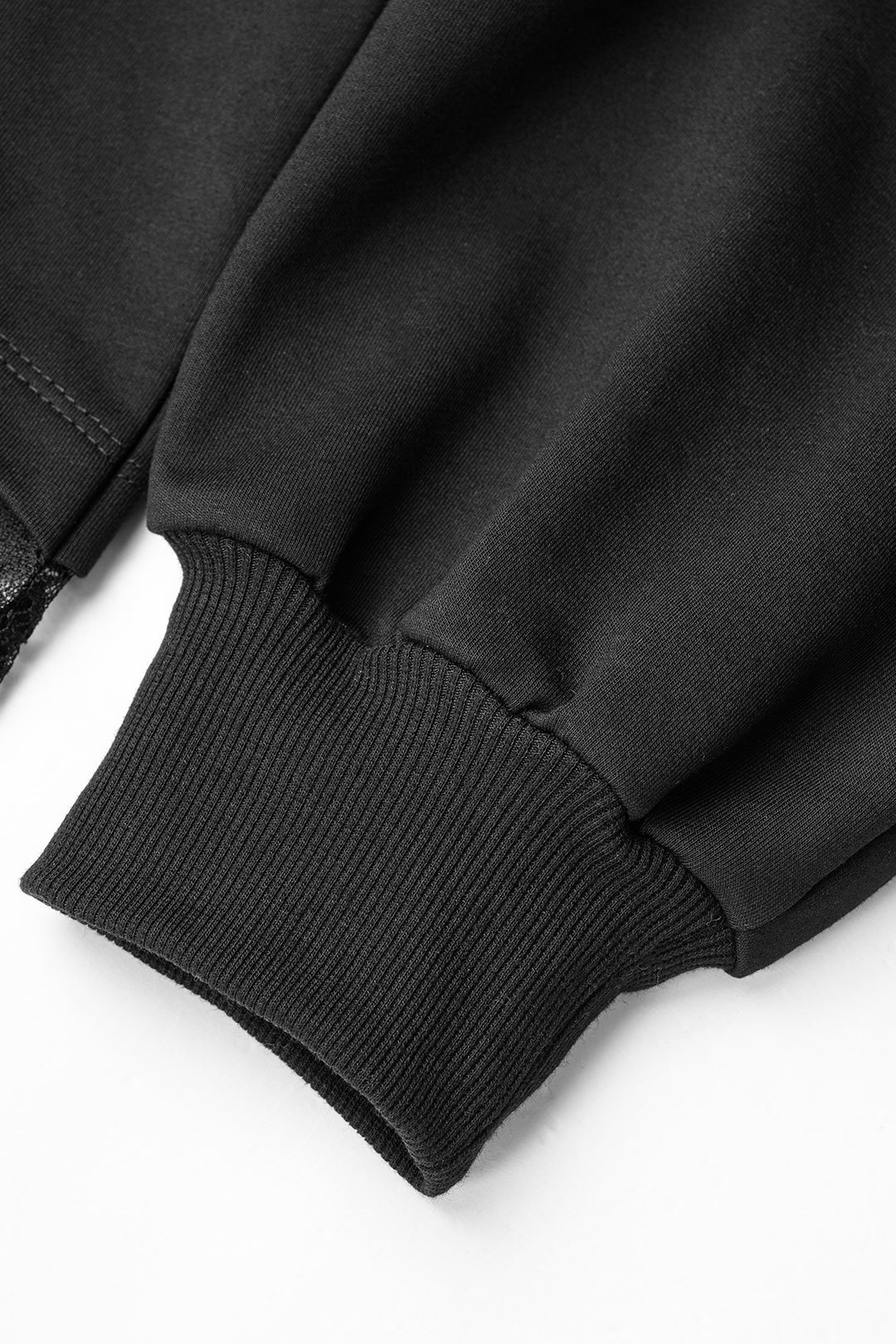 Patchwork sweater met kant, ronde hals en lange mouwen