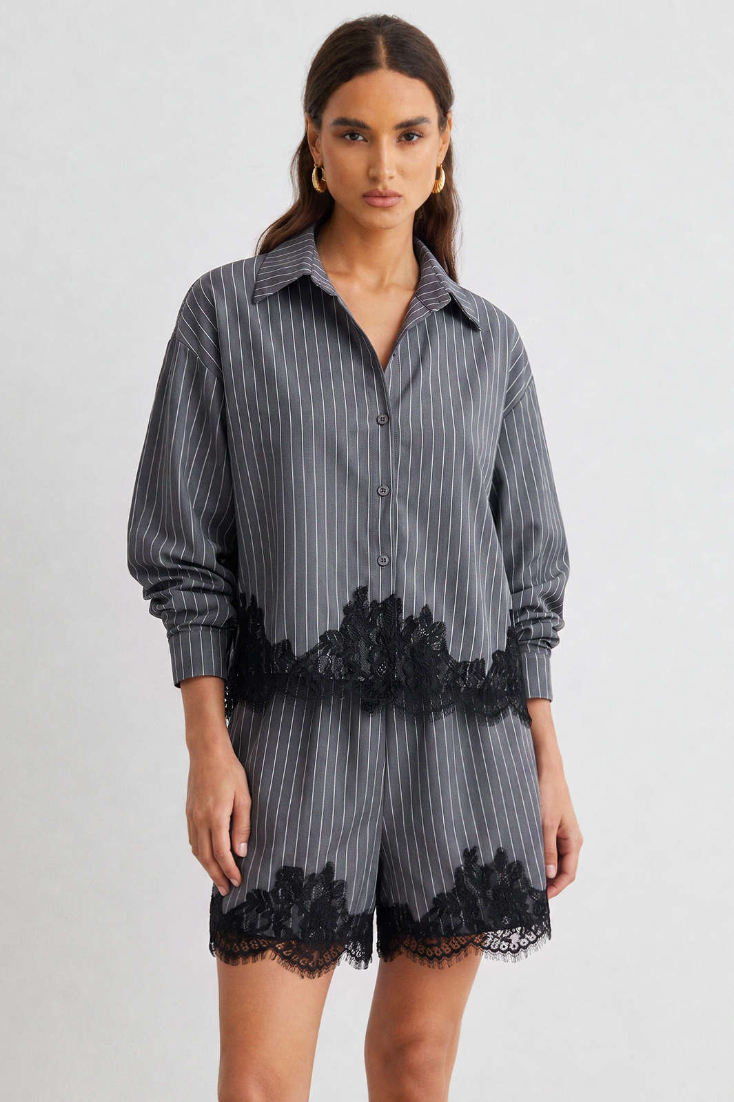 Mae - Gestreepte set met blouse en short