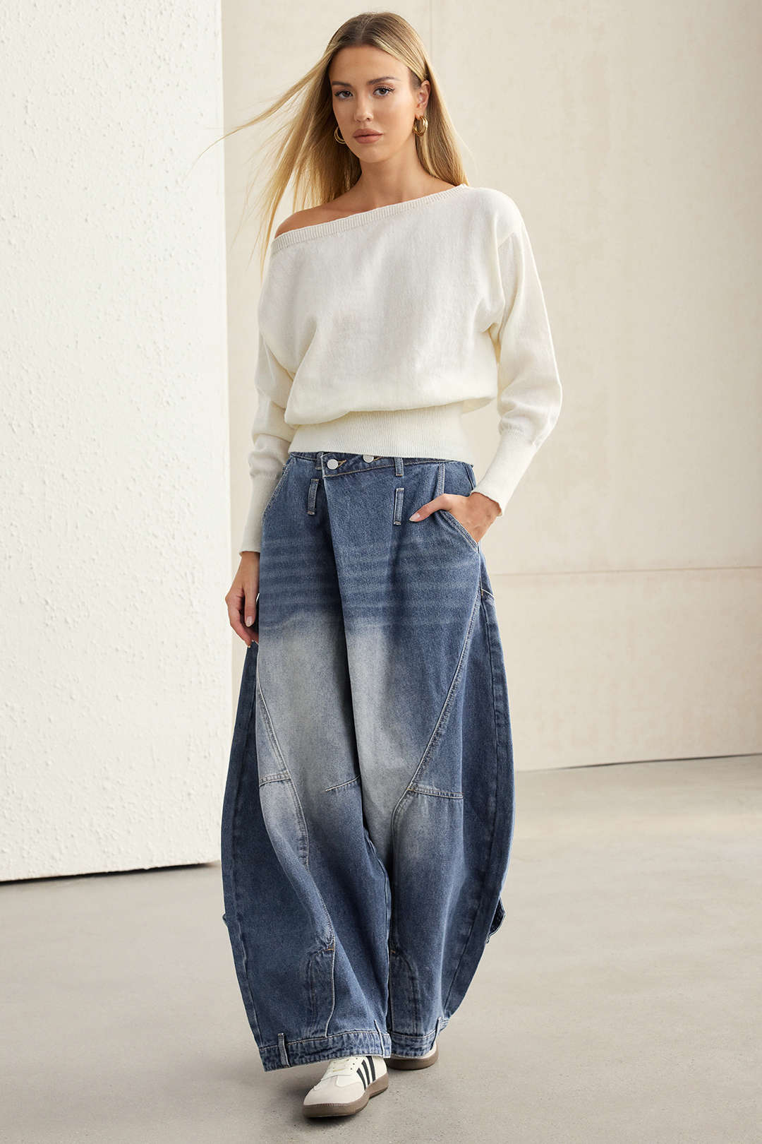 Verwassen jeans met hoge taille en ballonmodel