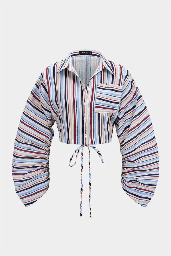 Gestreepte top met revers, strik en knoopjes