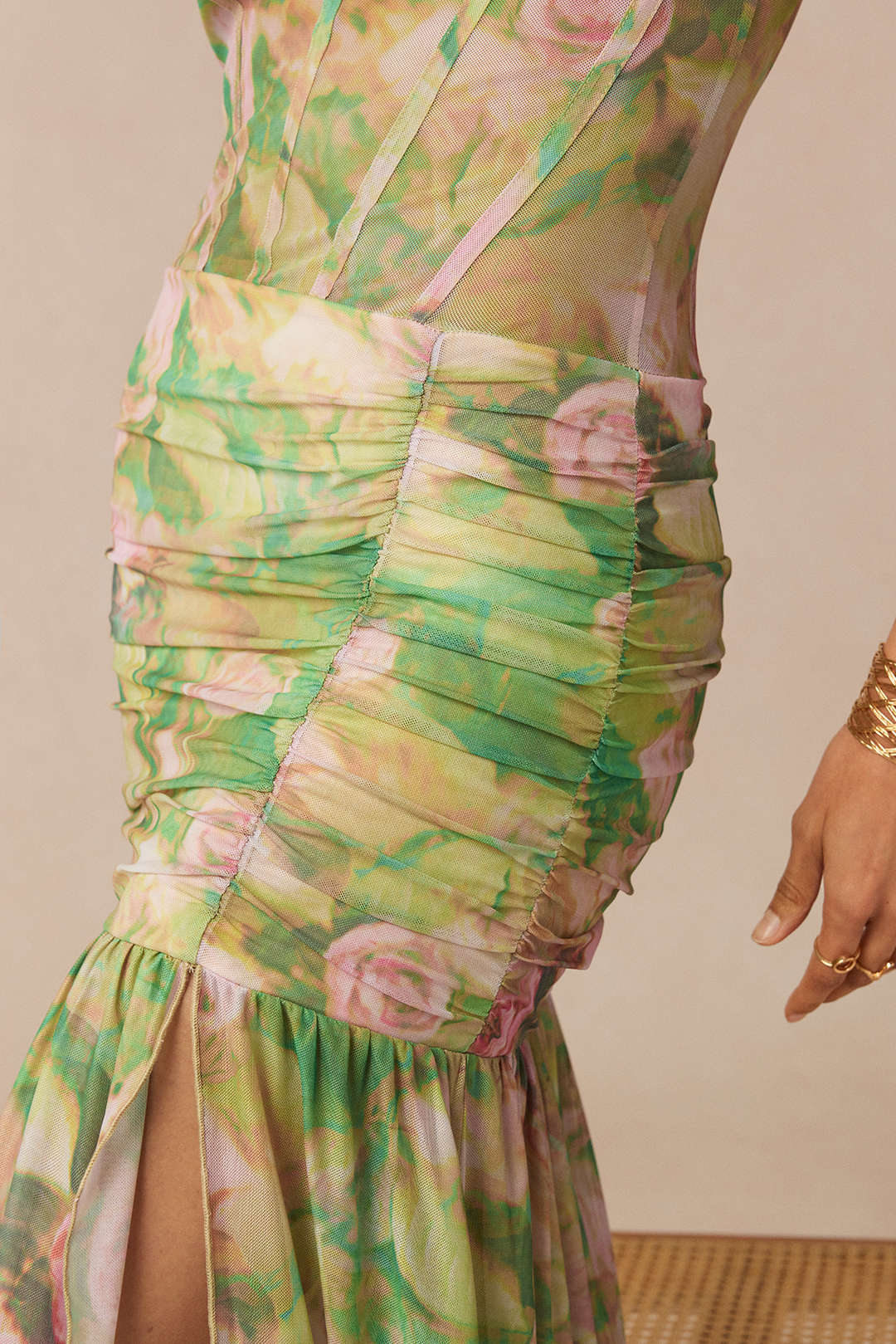 Bloemenprint mouwloze midijurk met strik en spaghettibandjes