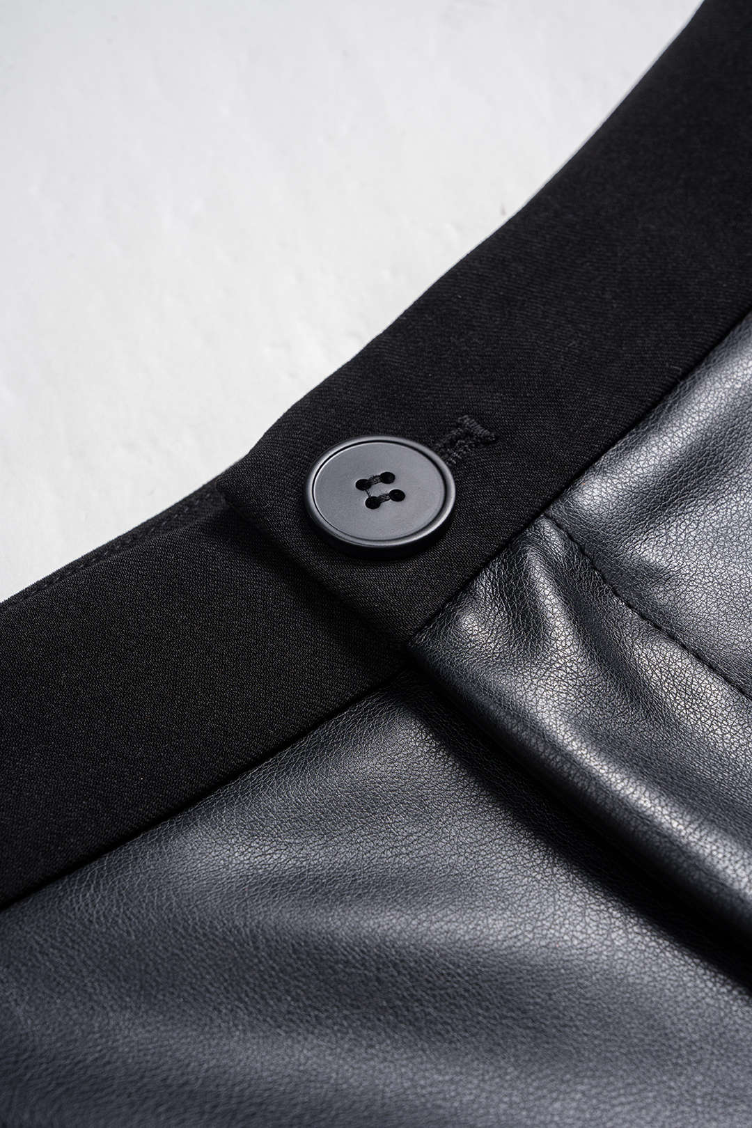 Leren-look patchwork pantalon