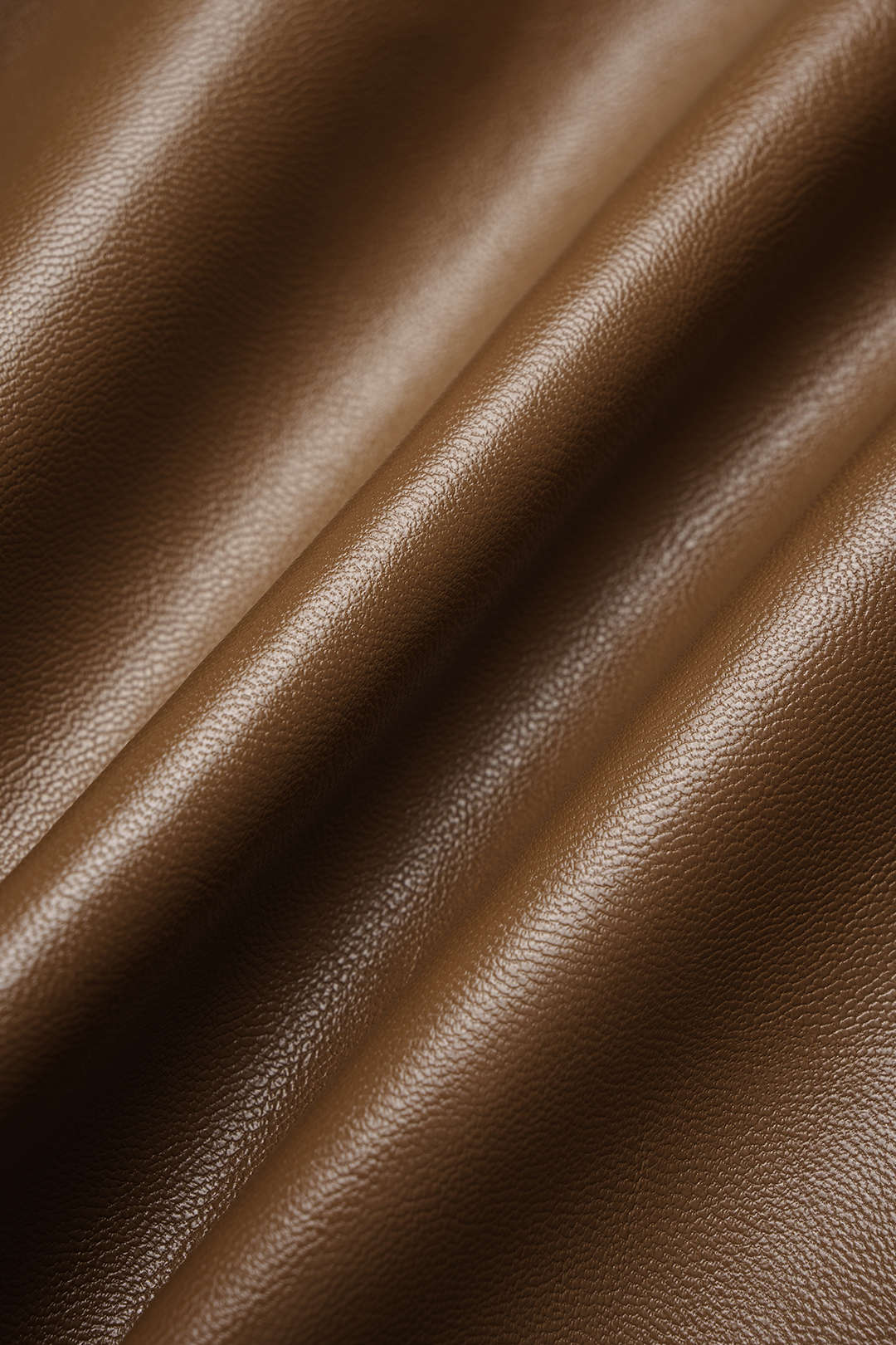 Hanna - Leren-look metallic jasje met knoopjes