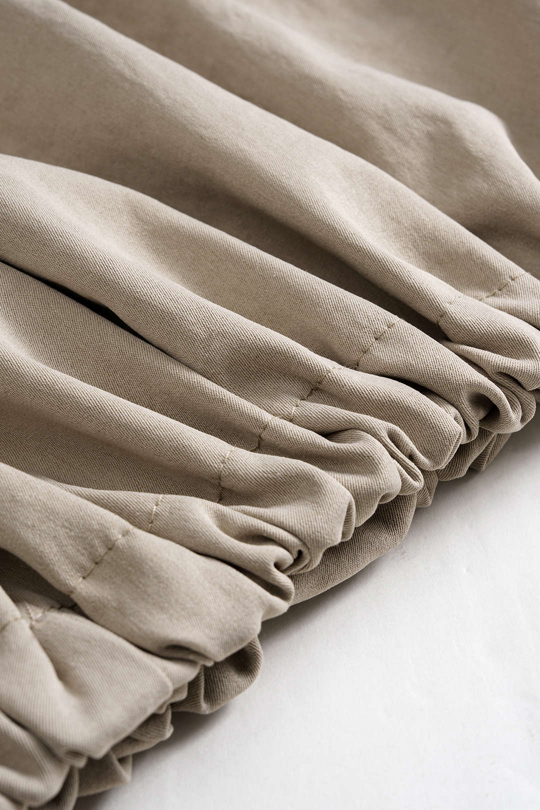 Effen short met ruches