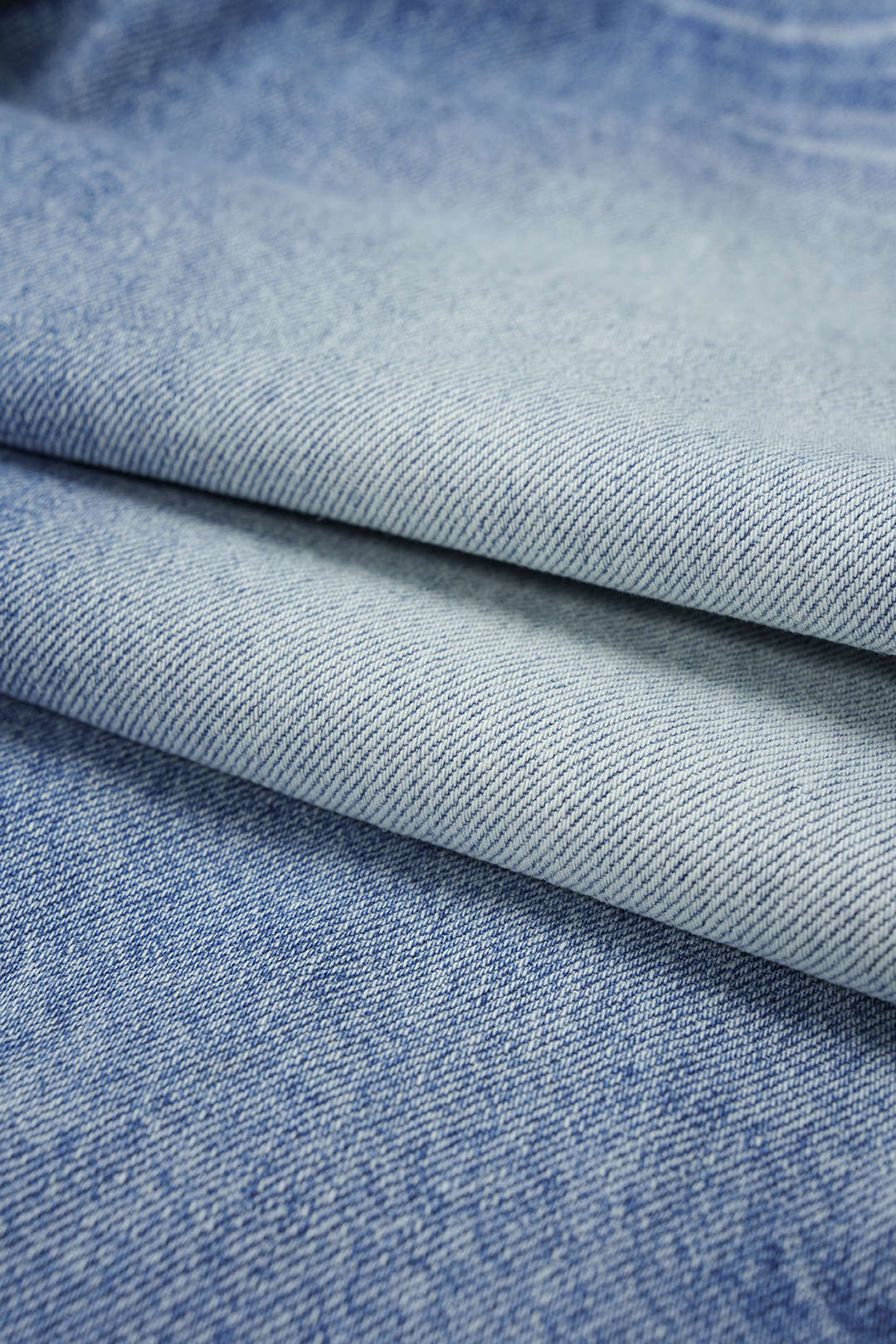 Jeans met zakken, hoge taille en wijde pijpen