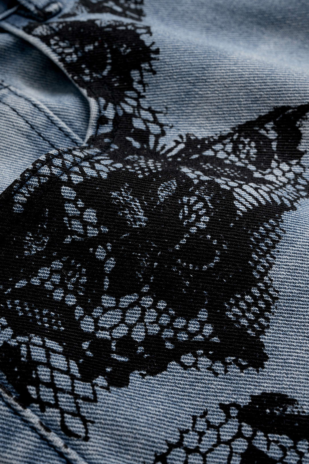 Jeans met kant, zakken en rechte pijp