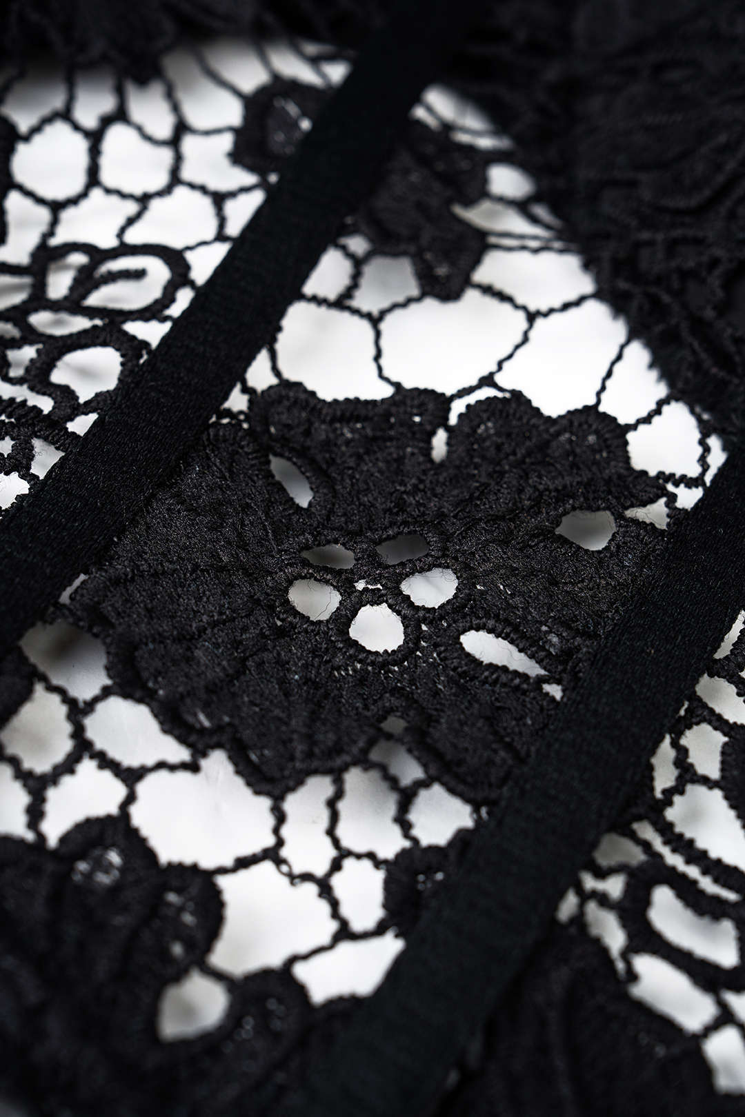 Patchwork strapless top met kant