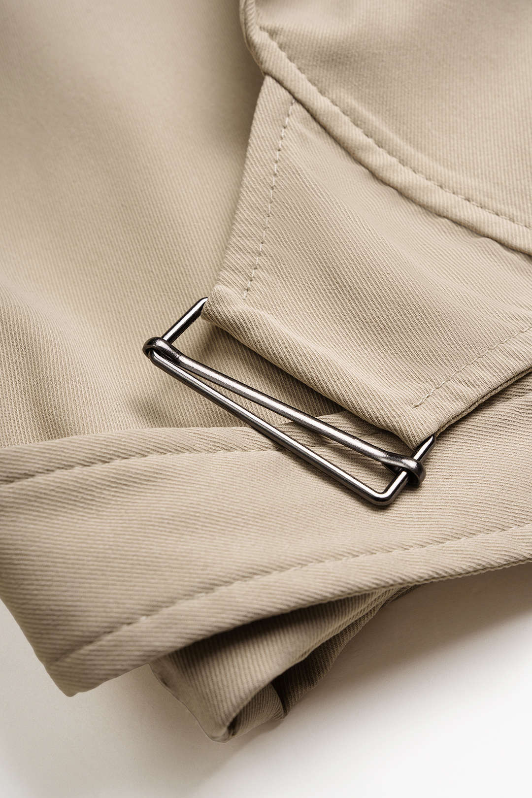 Asymmetrisch jasje met revers en V-hals
