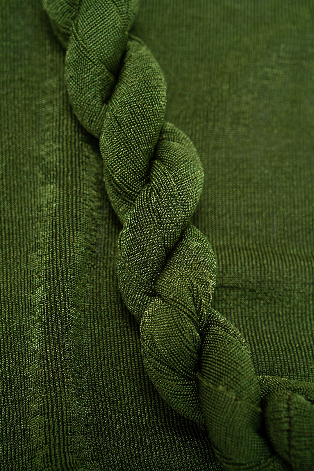 Asymmetrische mouwloze minijurk met drapering