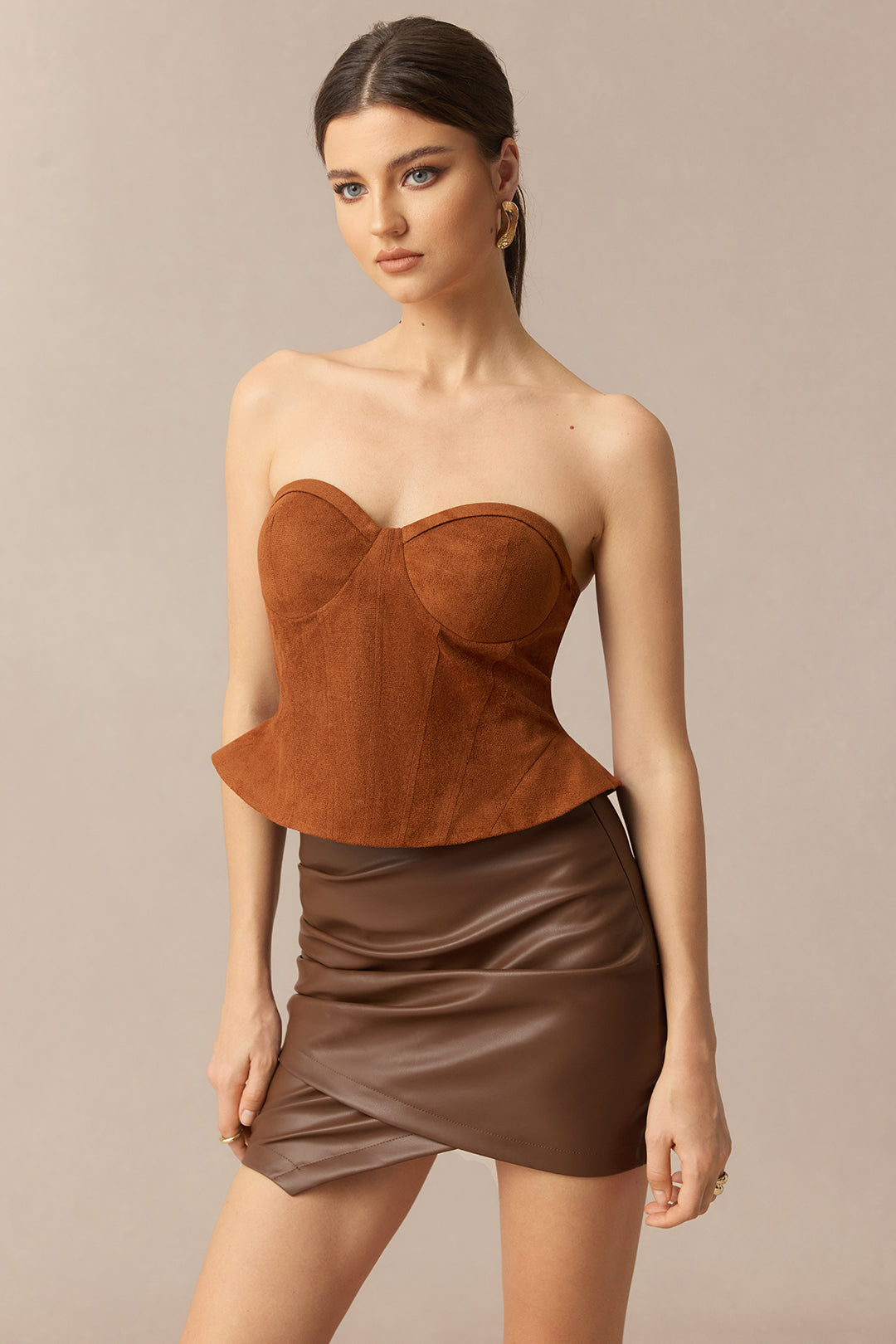 Suède strapless top