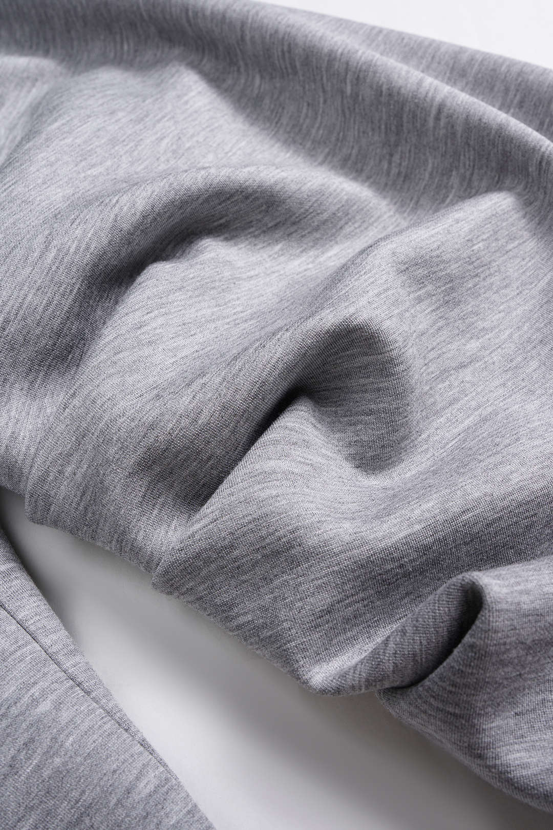 Sweater met rits, ruches en getailleerde pasvorm