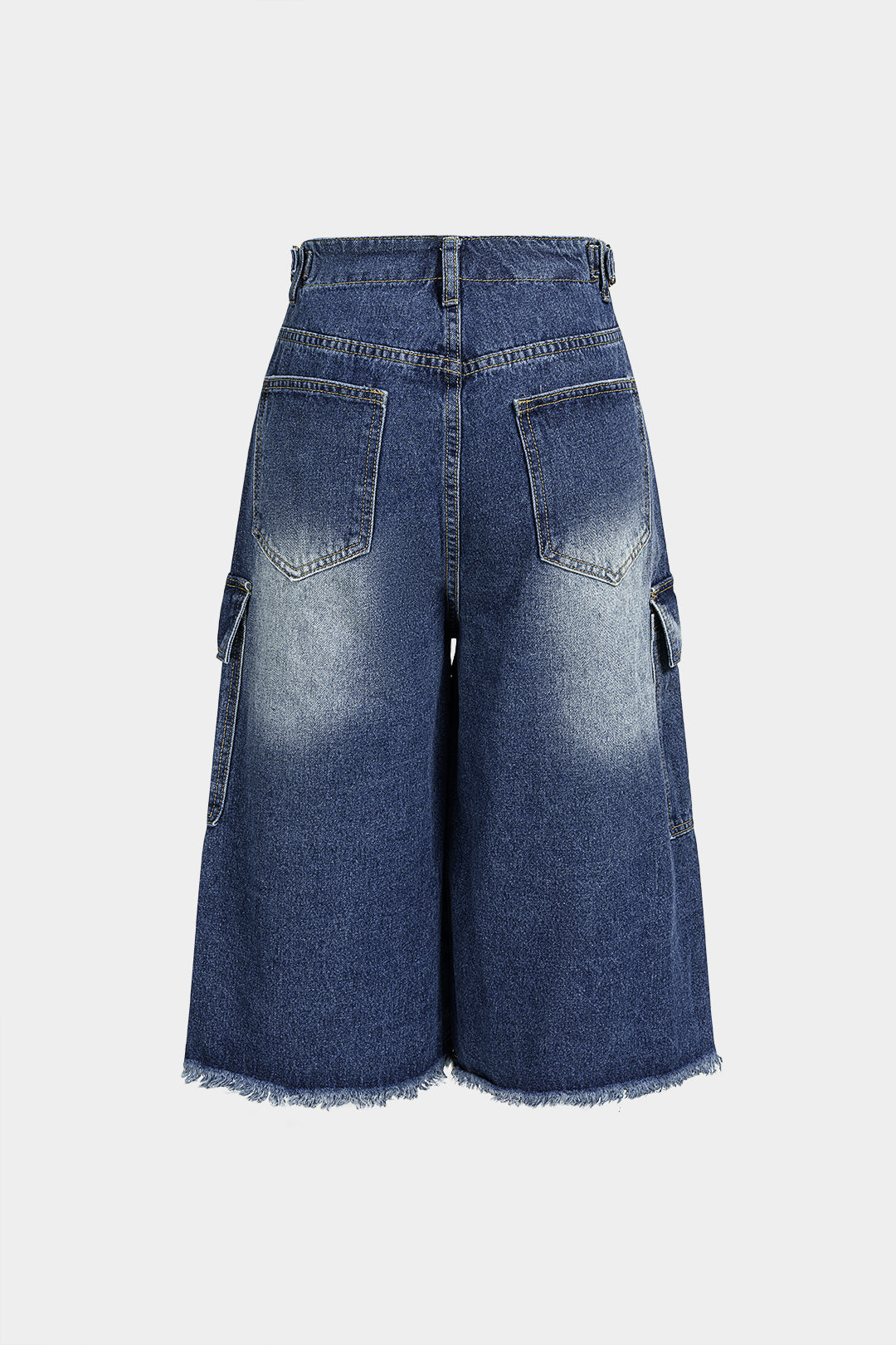 Denim short met zakken en rafelrand