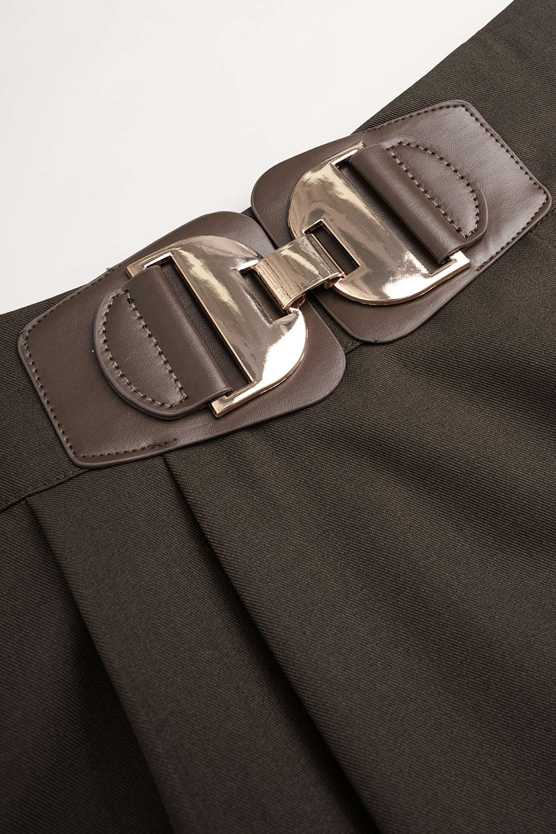 Rok met riem en ruches