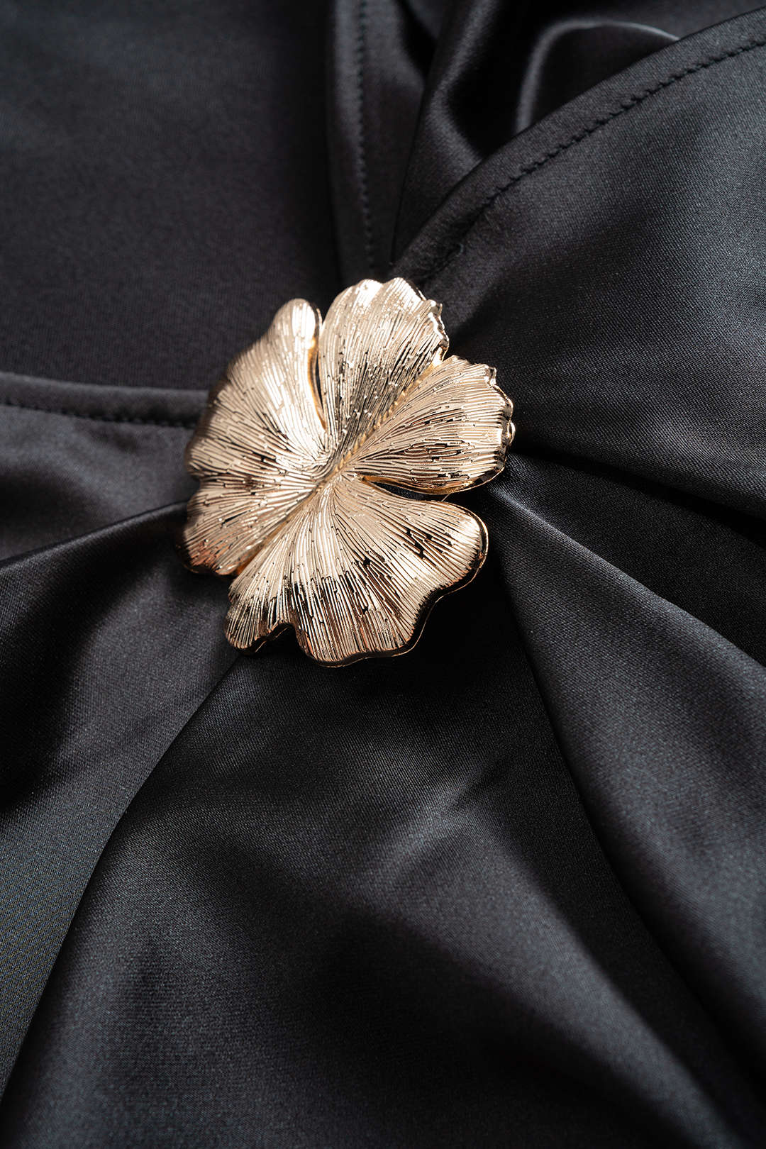 Metallic midijurk met ruches en korte mouwen