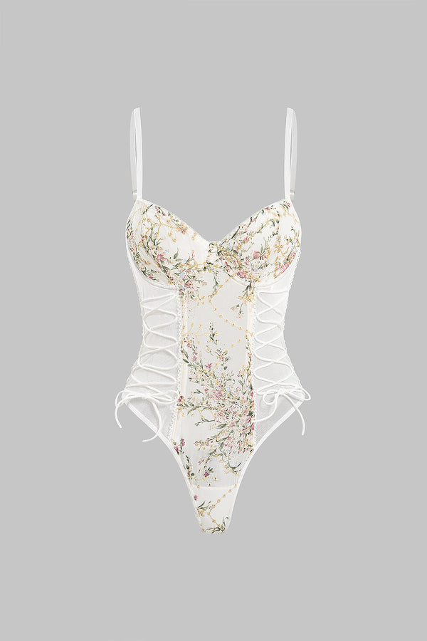 Patchwork mouwloze body met kant en borduursel