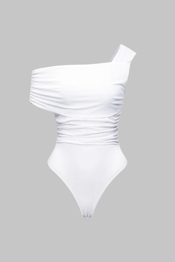 Asymmetrische mouwloze body met één schouder en ruches
