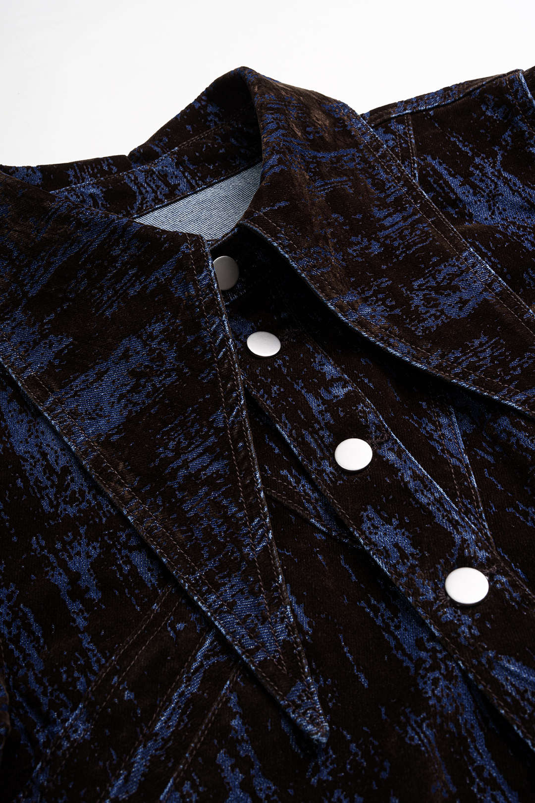 Denim abstracte print jasje met knoopjes