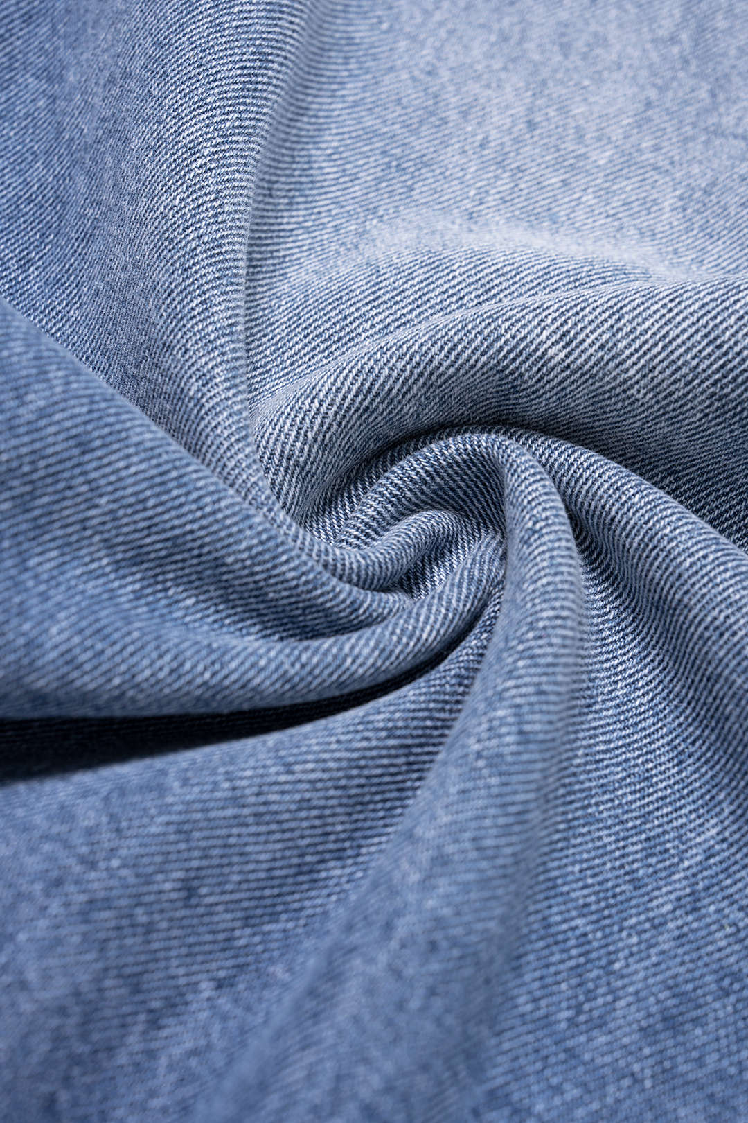 Quinn - Jeans met riem, zakken en wijde pijpen