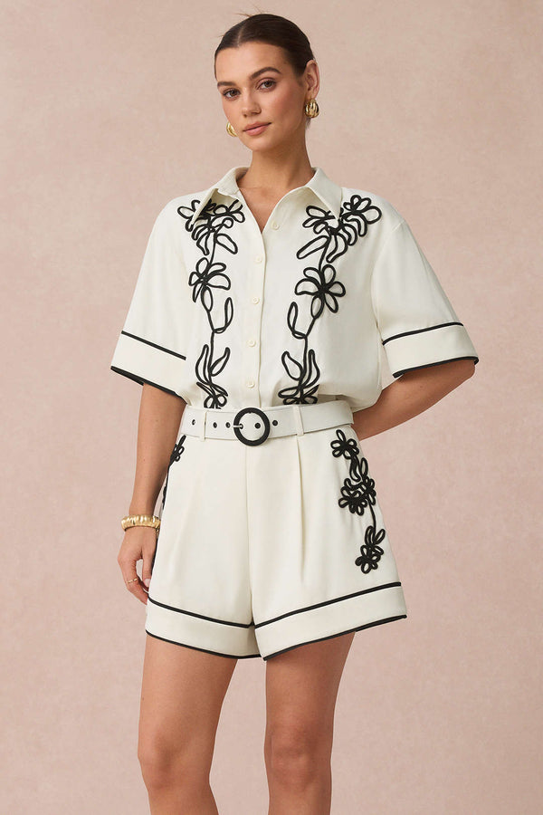 Kaja - Set met blouse en short