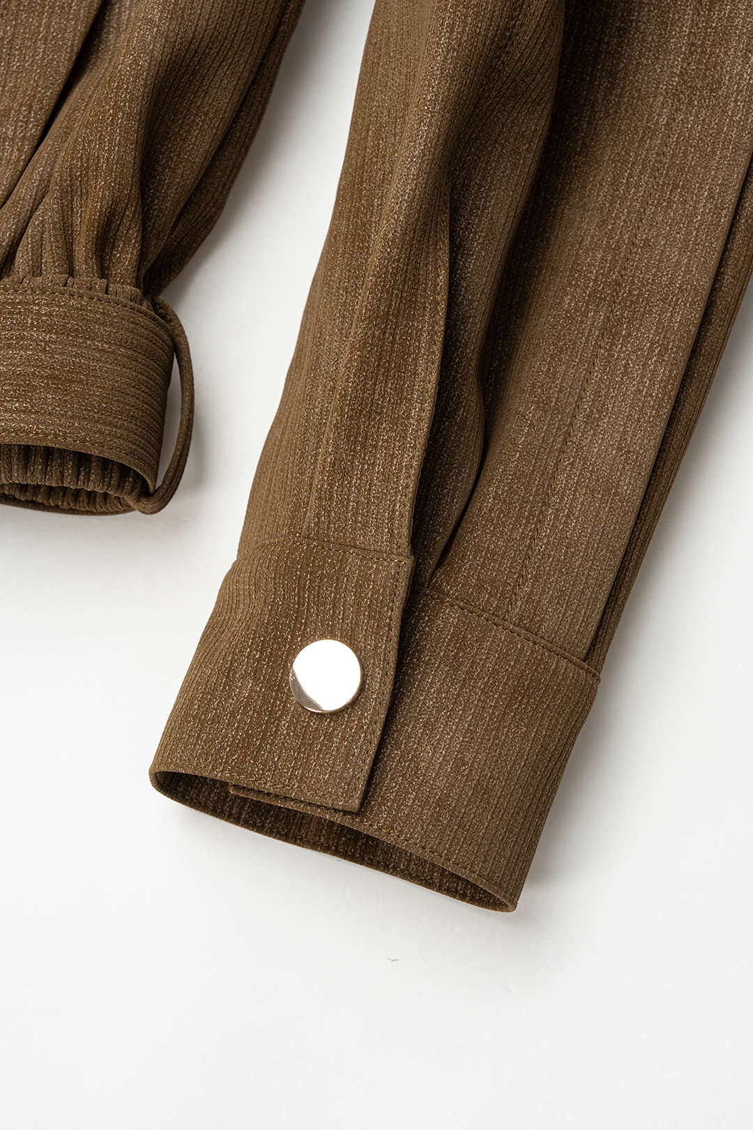 Lou - Leren-look jasje met riem en zakken