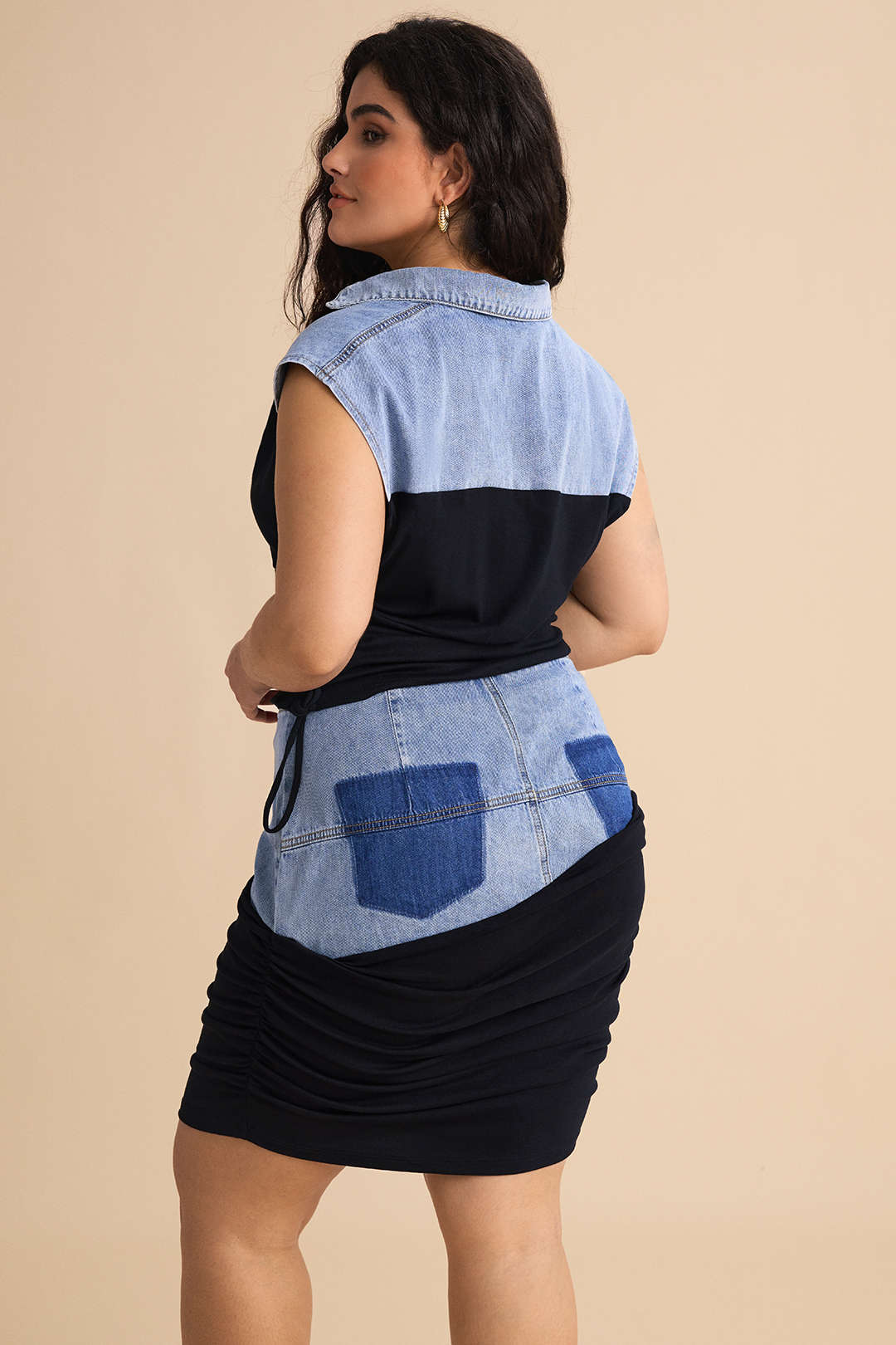Denim patchwork rok met ruches, rits en hoge taille