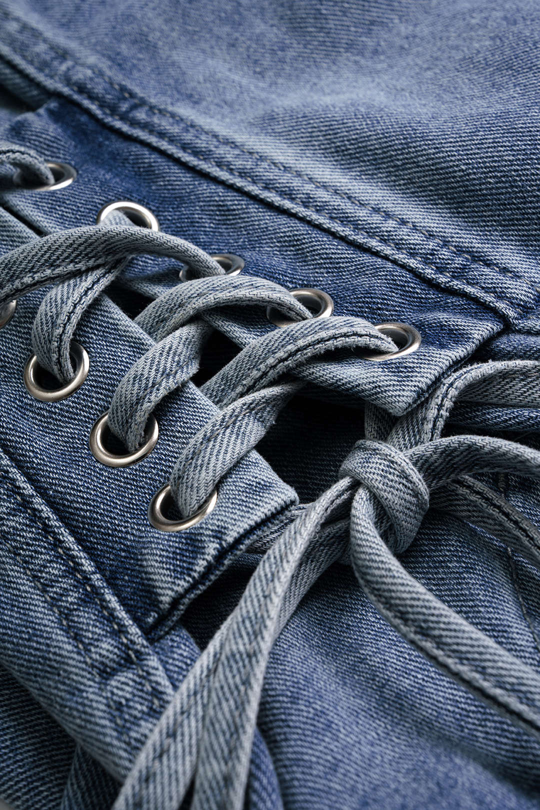 Cato - Denim blouse met strik en lange mouwen