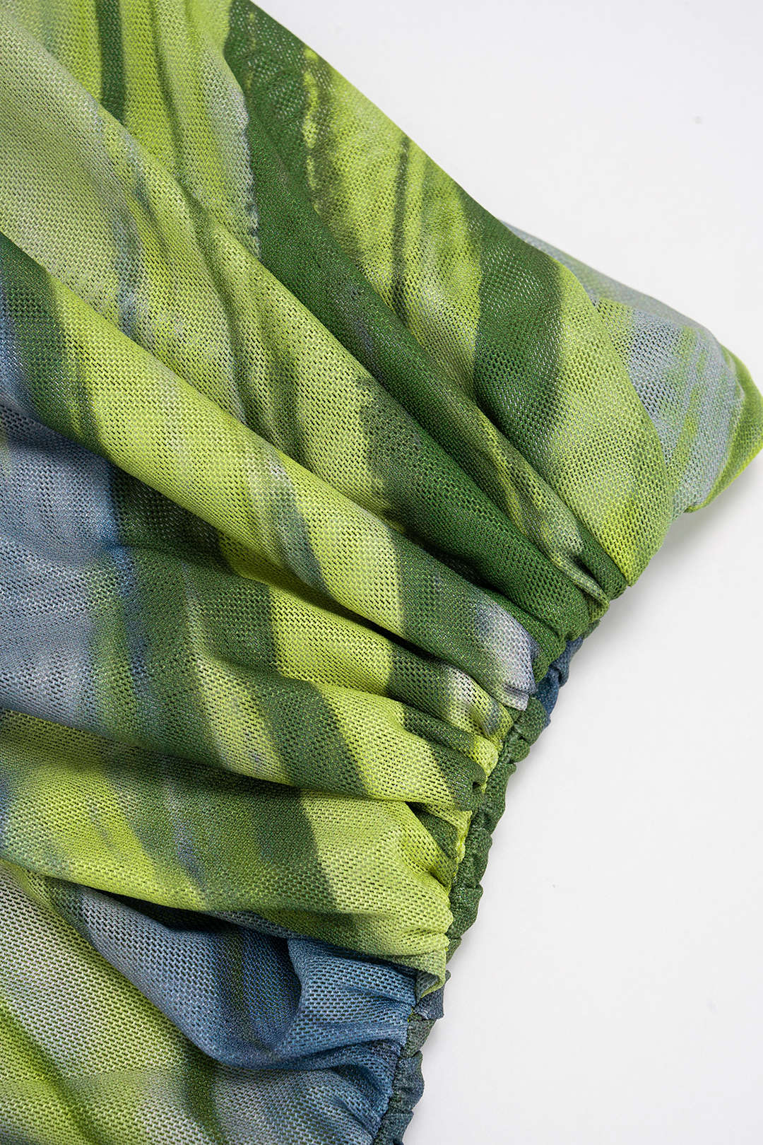 Mesh minijurk met ruches en korte mouwen